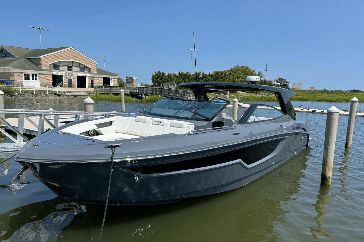 2024 Cruisers Yachts 38 GLS-OB SB Image Thumbnail #1