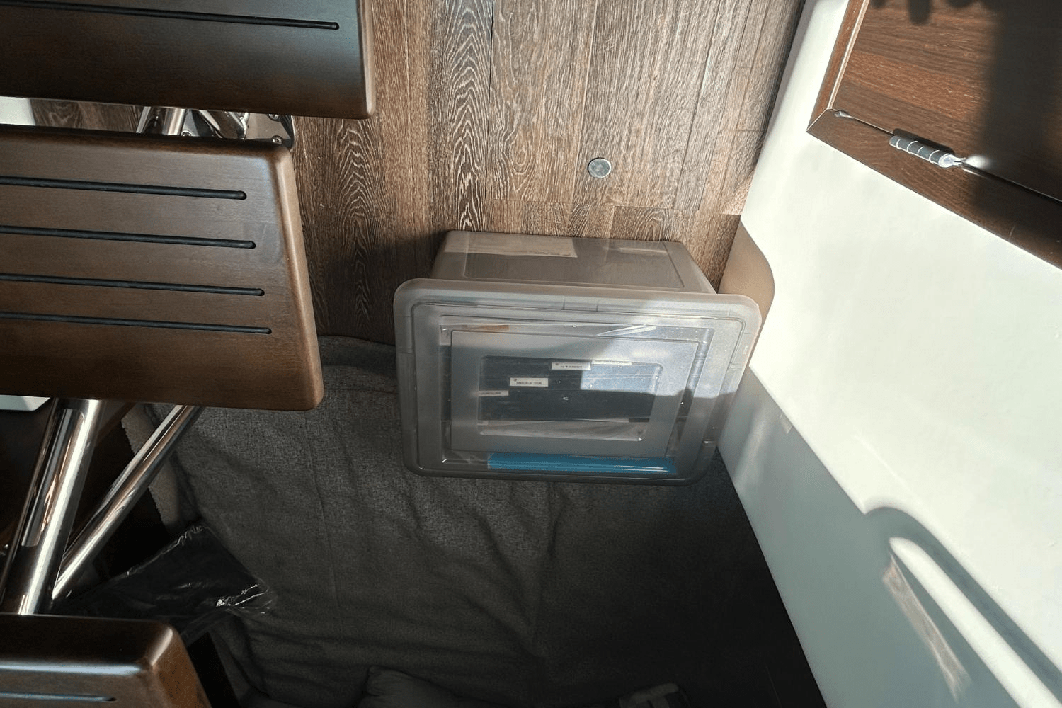 2024 Cruisers Yachts 38 GLS-OB SB Image Thumbnail #59