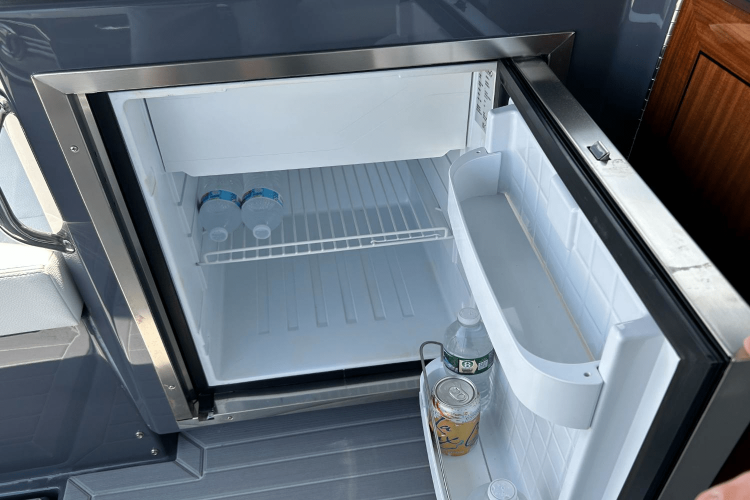 2024 Cruisers Yachts 38 GLS-OB SB Image Thumbnail #32