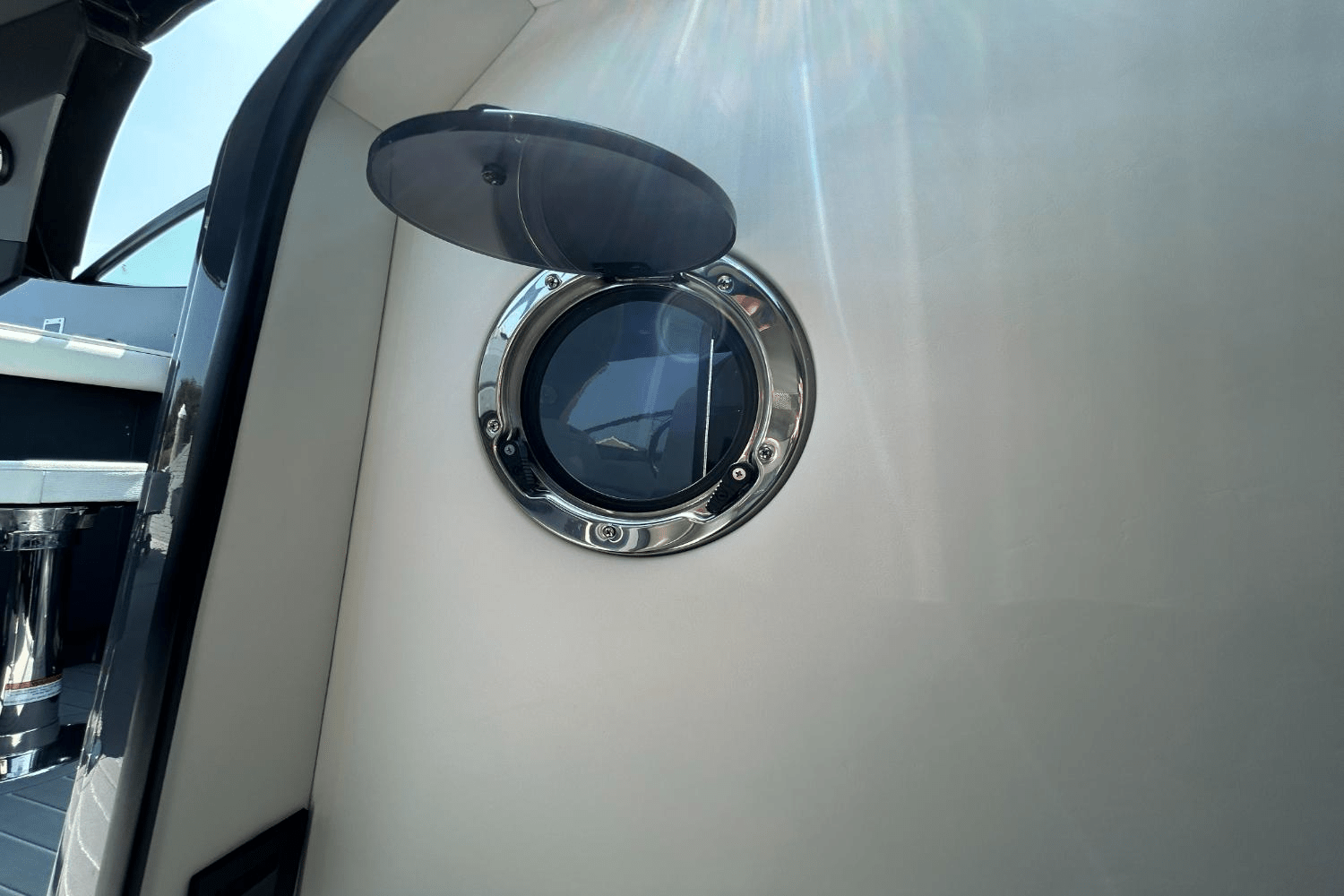 2024 Cruisers Yachts 38 GLS-OB SB Image Thumbnail #53