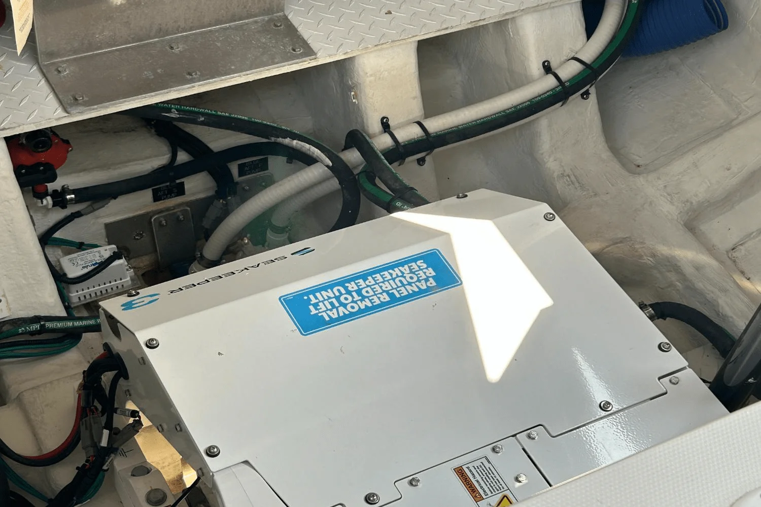 2024 Cruisers Yachts 38 GLS-OB SB Image Thumbnail #19