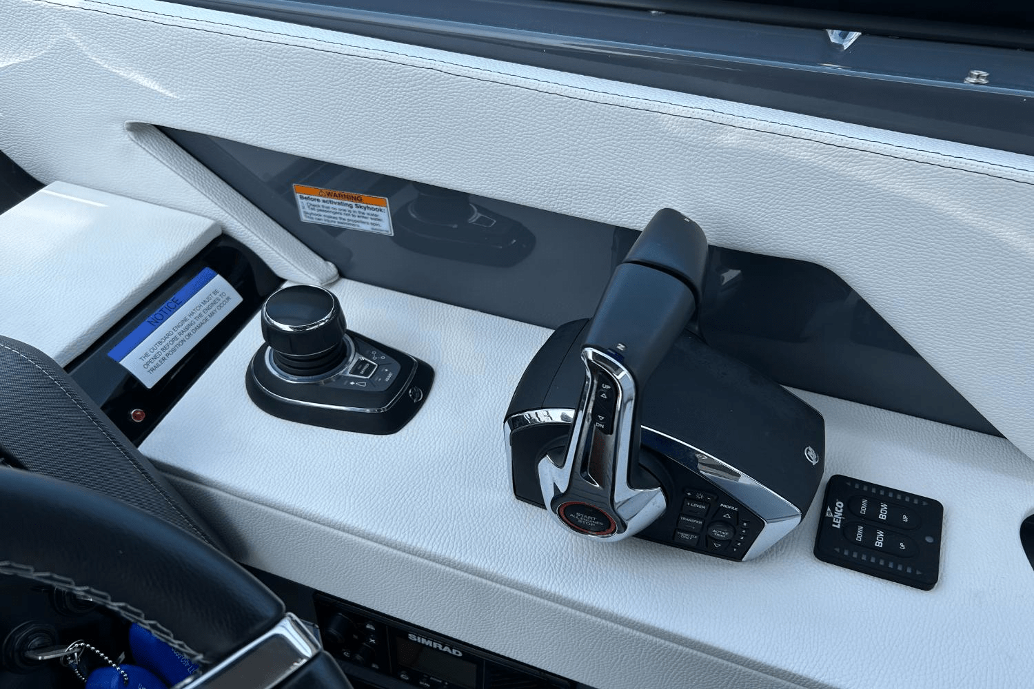 2024 Cruisers Yachts 38 GLS-OB SB Image Thumbnail #42