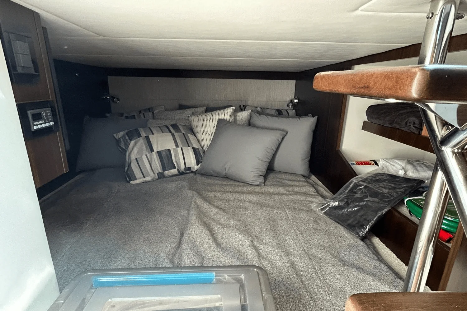 2024 Cruisers Yachts 38 GLS-OB SB Image Thumbnail #62