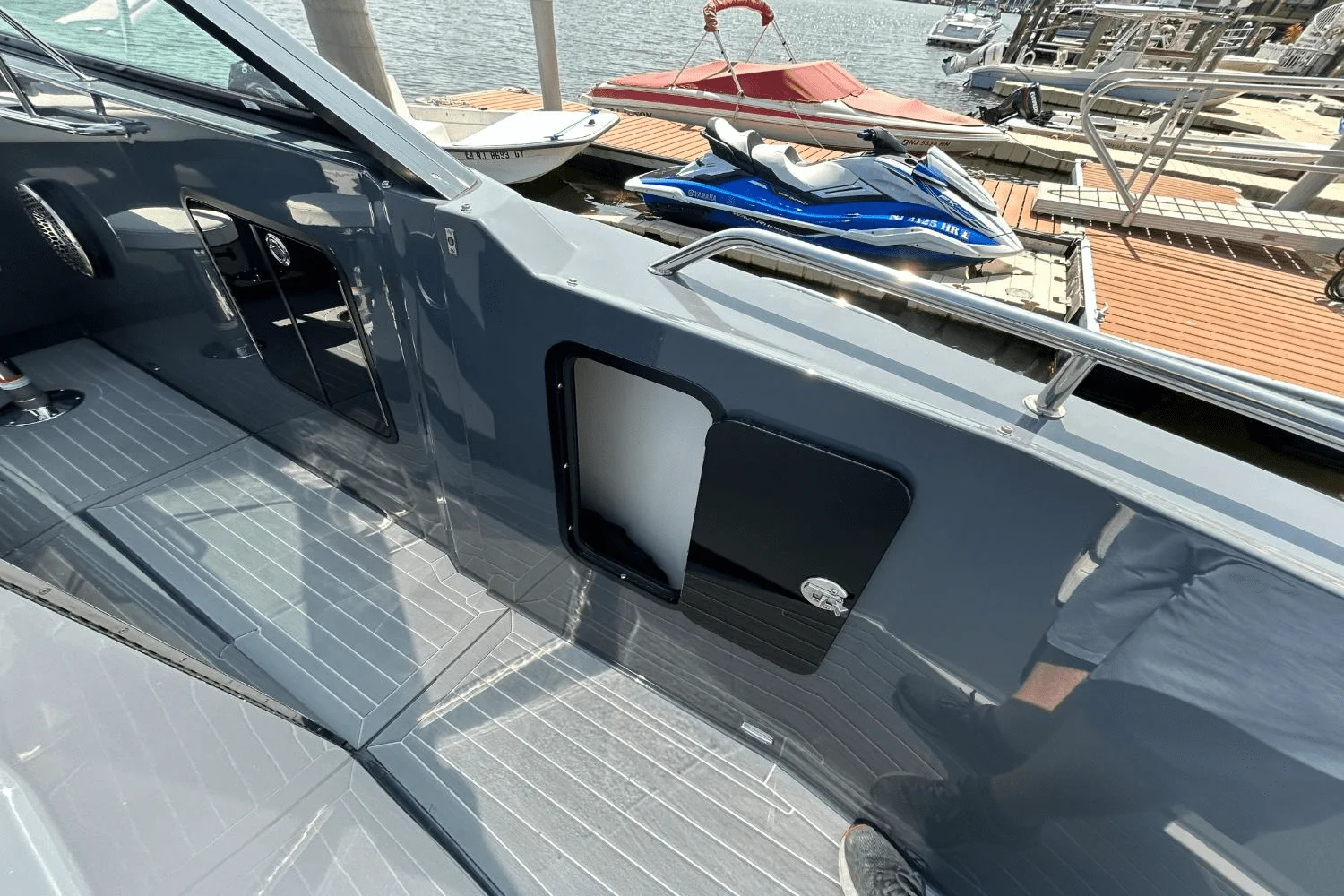 2024 Cruisers Yachts 38 GLS-OB SB Image Thumbnail #72