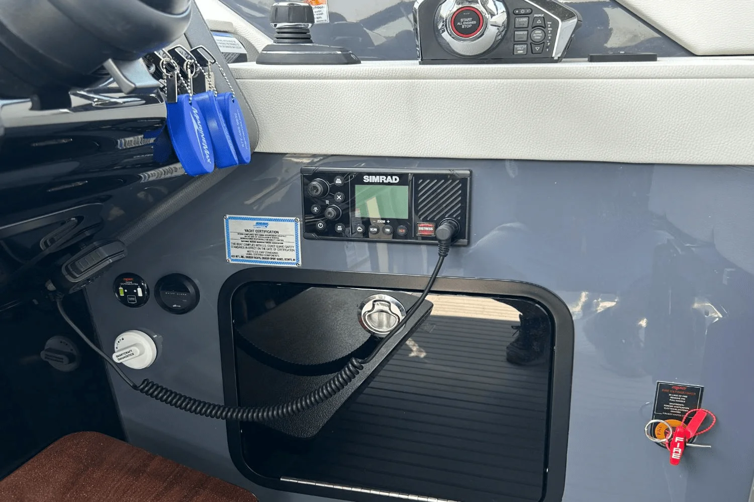 2024 Cruisers Yachts 38 GLS-OB SB Image Thumbnail #43