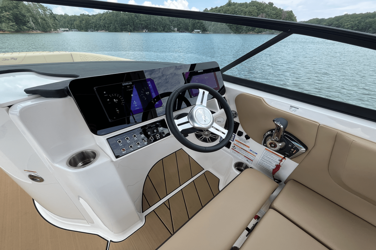 2025 Sea Ray SDX 270 Surf Image Thumbnail #19