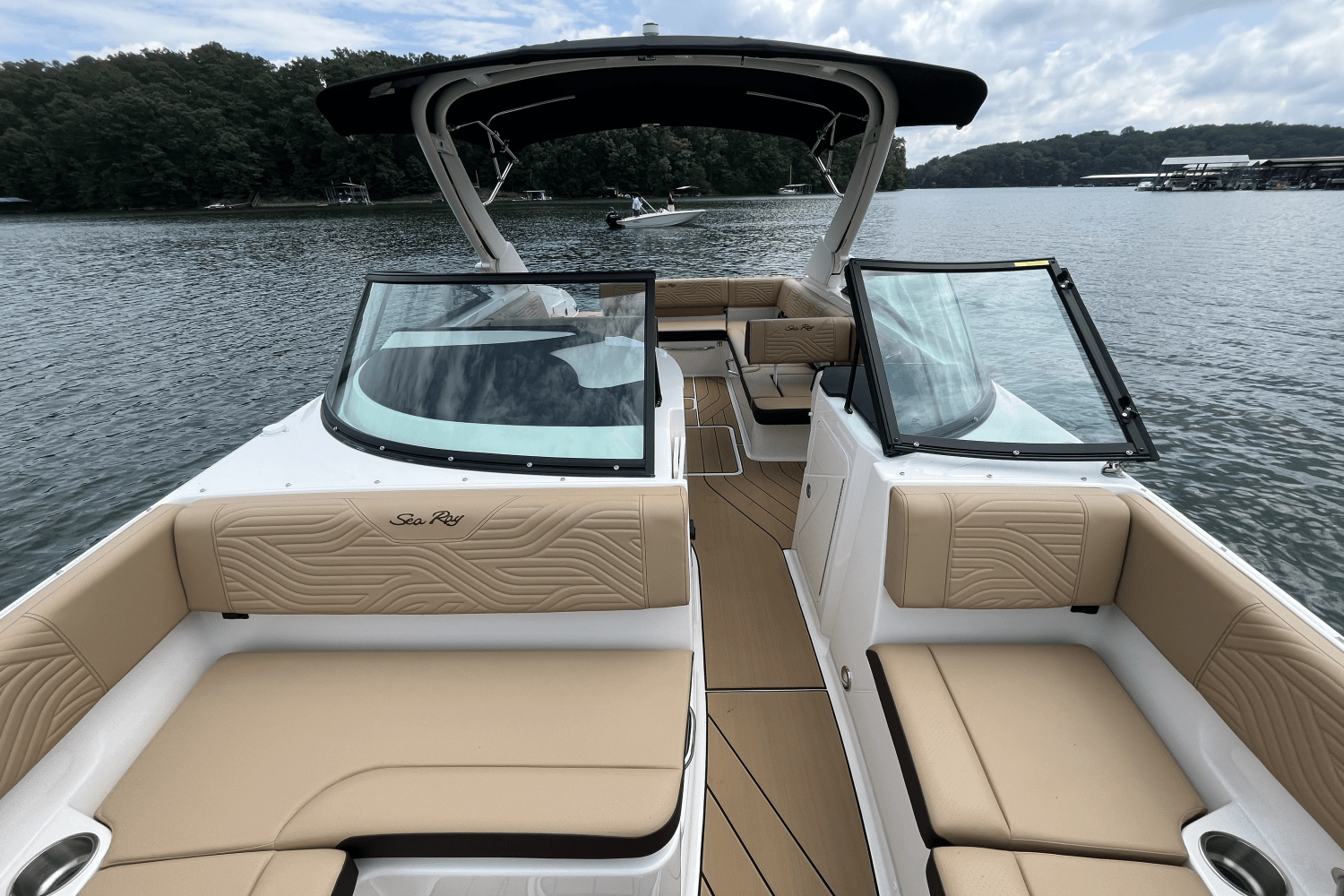 2025 Sea Ray SDX 270 Surf Image Thumbnail #23