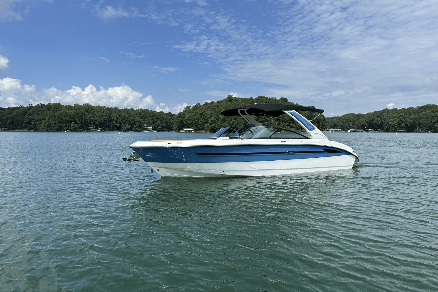 2025 Sea Ray SDX 270 Surf Image Thumbnail #1