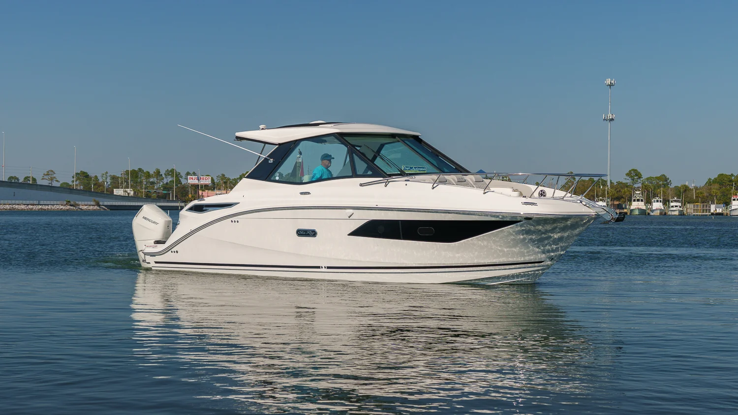 2026 Sea Ray Sundancer 320 Outboard Image Thumbnail #4
