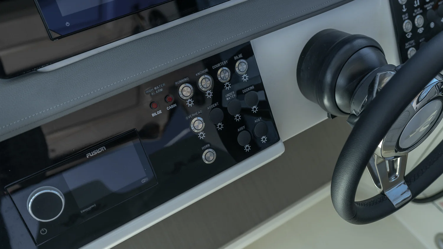 2026 Sea Ray Sundancer 320 Outboard Image Thumbnail #41