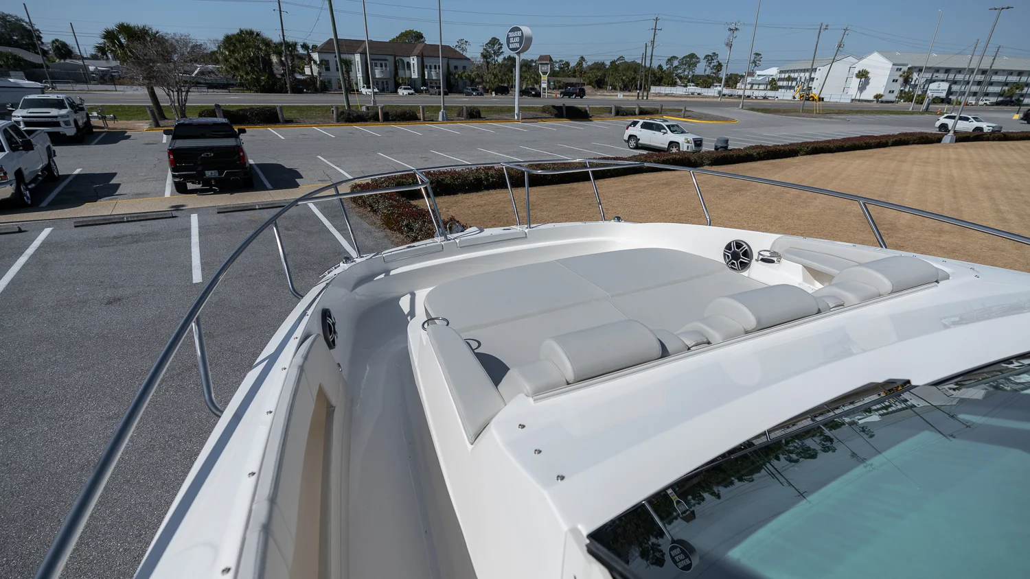 2026 Sea Ray Sundancer 320 Outboard Image Thumbnail #13