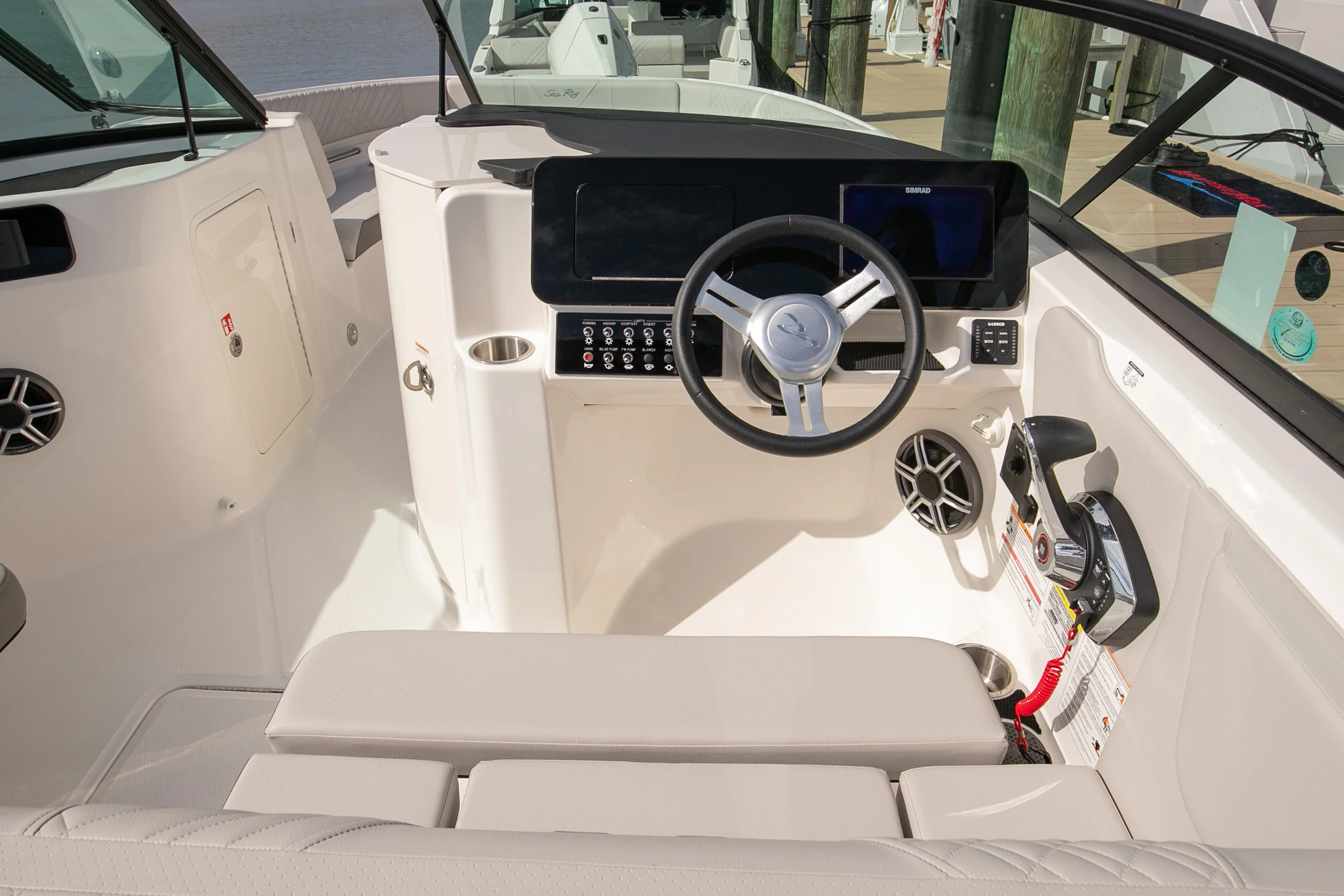 2026 Sea Ray SDX 250 Outboard Image Thumbnail #13