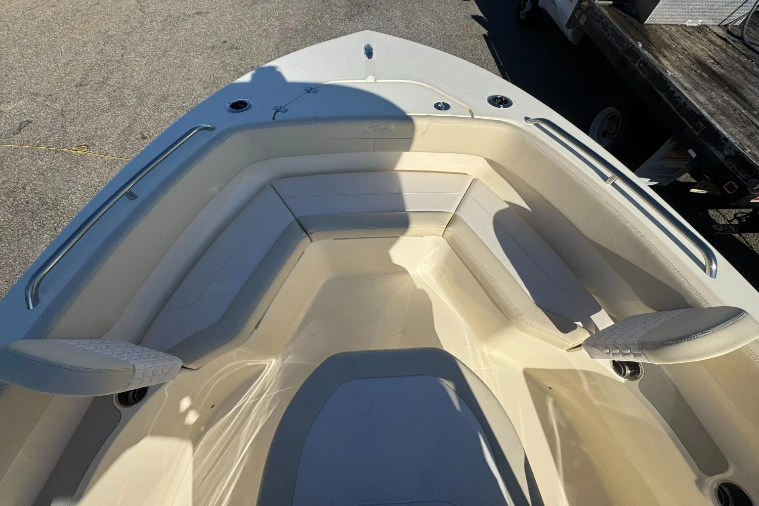 2026 Scout 215 XSF Image Thumbnail #24