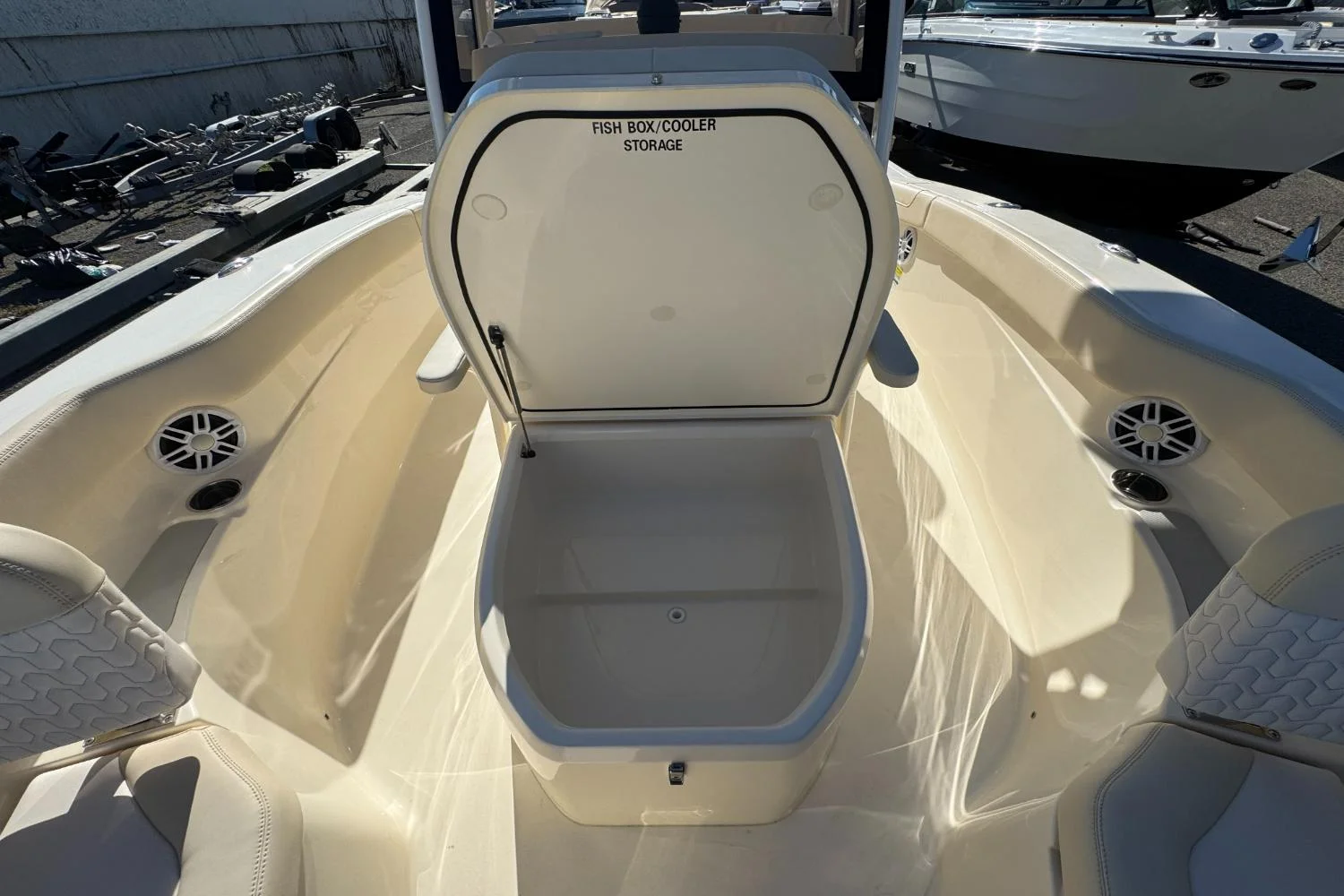 2026 Scout 215 XSF Image Thumbnail #24