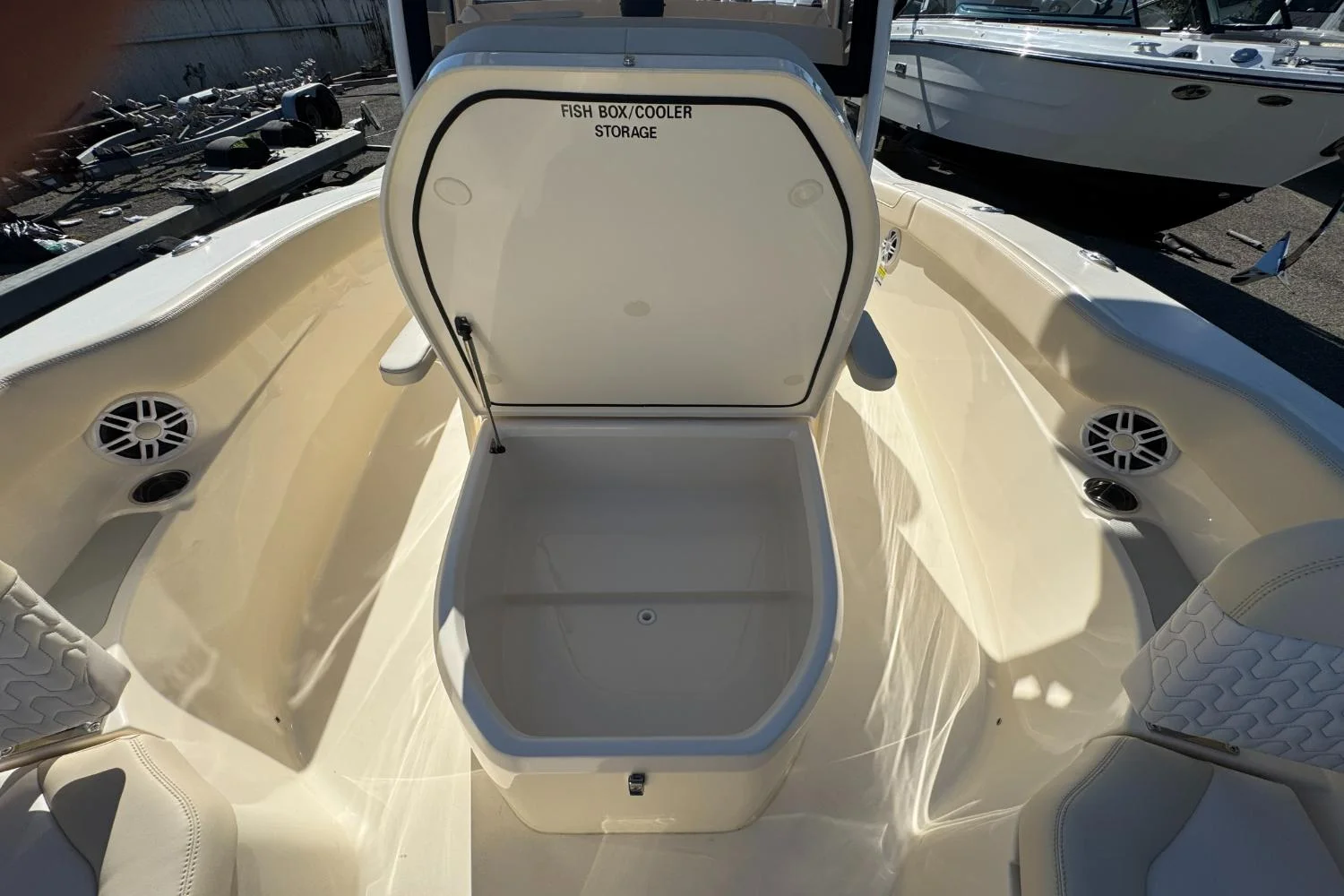 2026 Scout 215 XSF Image Thumbnail #23