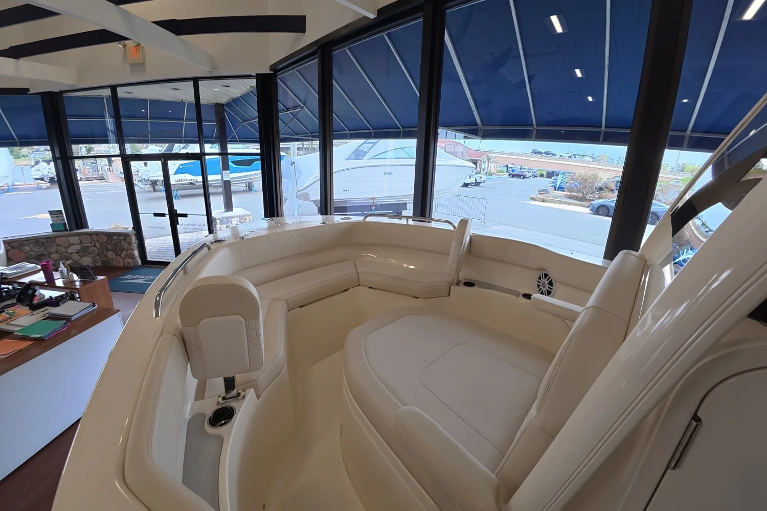 2026 Scout 215 XSF Image Thumbnail #29