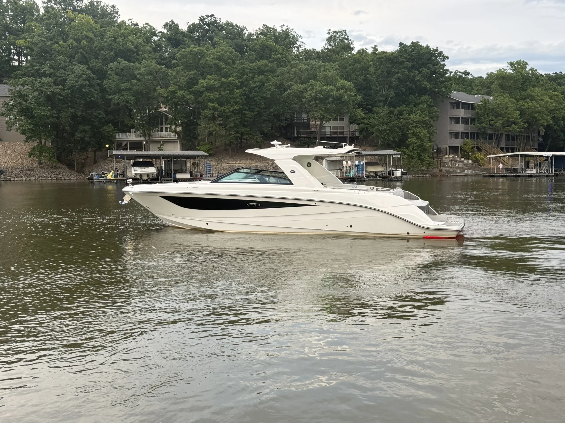 2026 Sea Ray SLX 400 Image Thumbnail #1