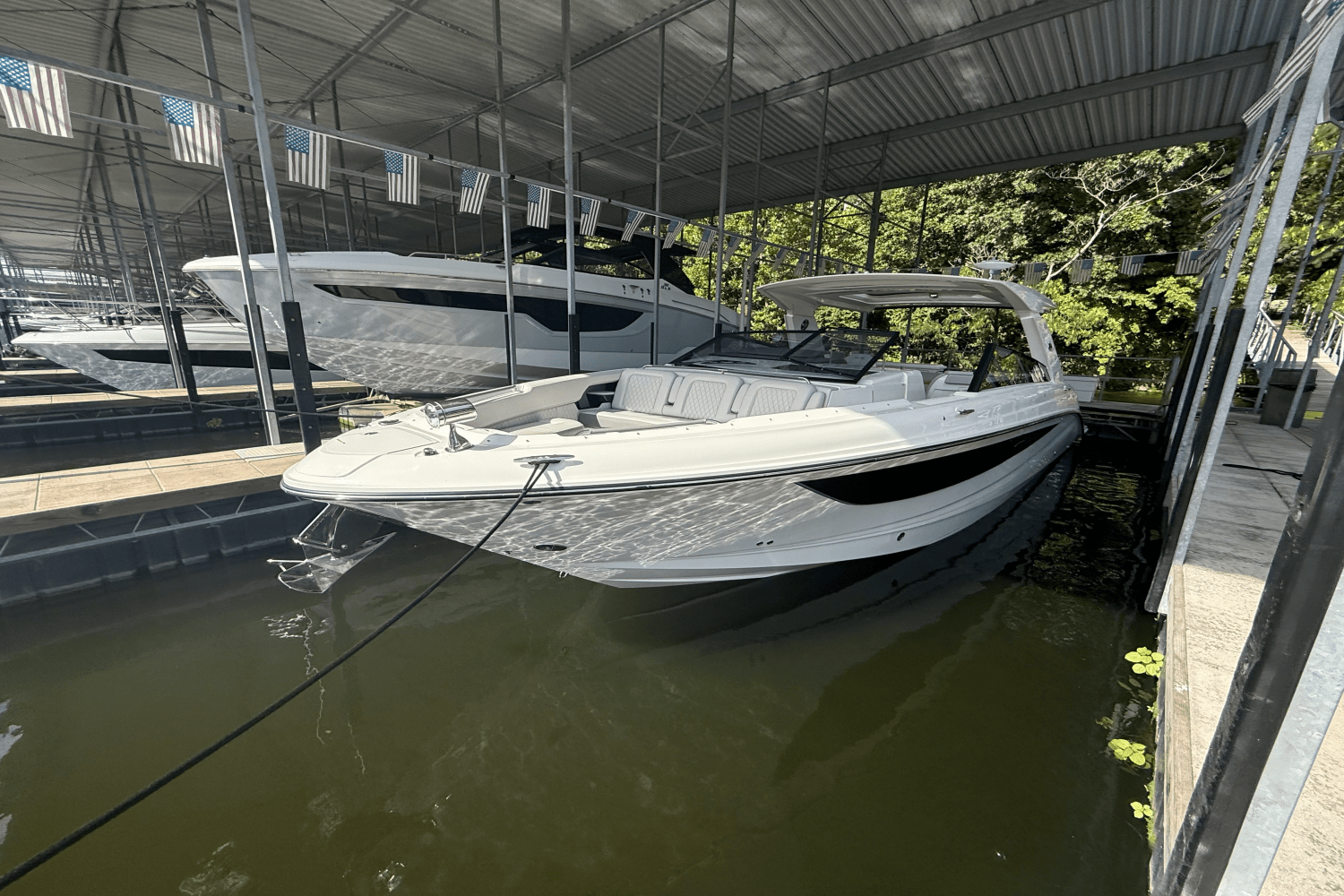 2026 Sea Ray SLX 400 Image Thumbnail #1