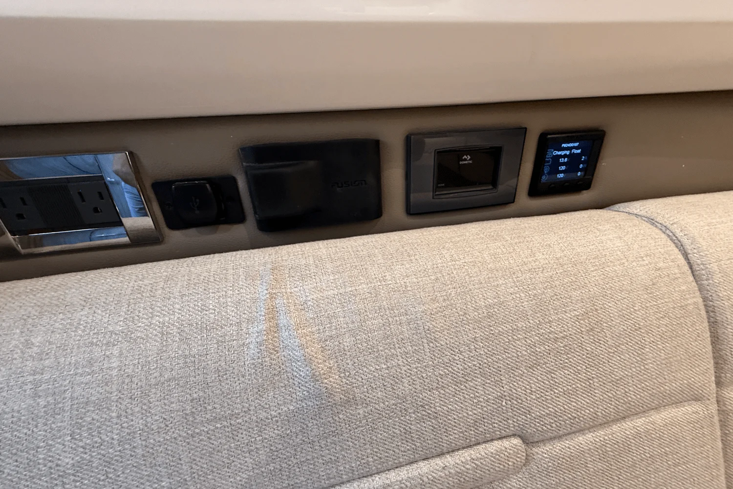 2026 Sea Ray SLX 400 Image Thumbnail #44