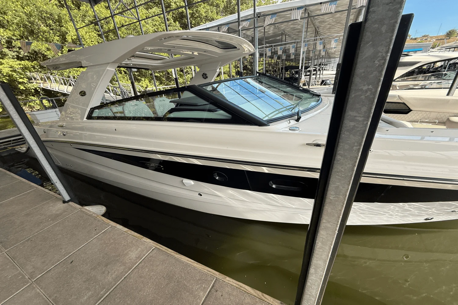 2026 Sea Ray SLX 400 Image Thumbnail #6