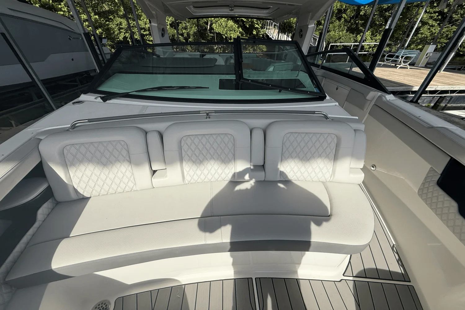 2026 Sea Ray SLX 400 Image Thumbnail #34