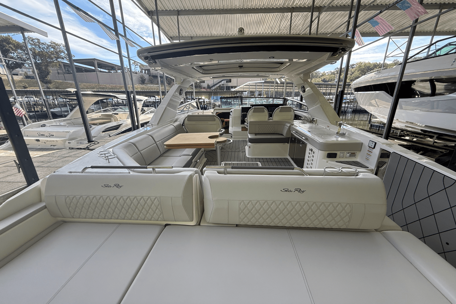 2026 Sea Ray SLX 400 Image Thumbnail #12