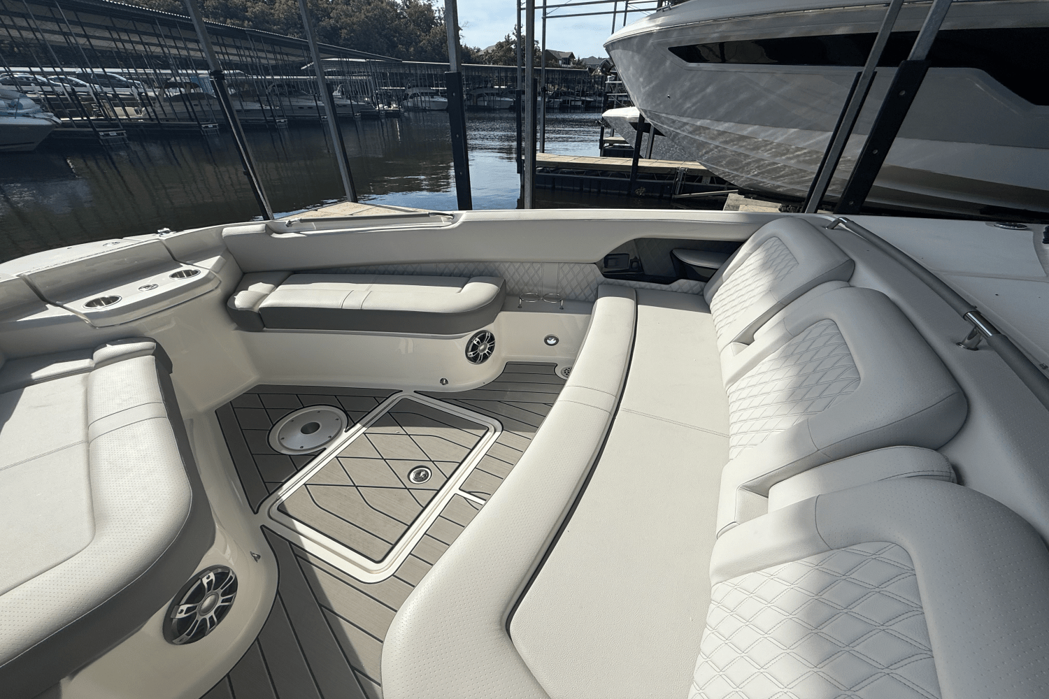 2026 Sea Ray SLX 400 Image Thumbnail #28