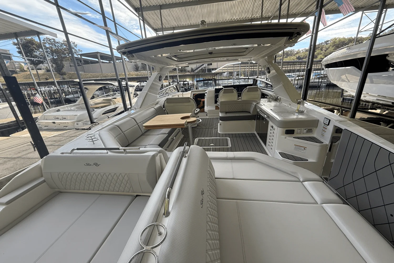 2026 Sea Ray SLX 400 Image Thumbnail #13