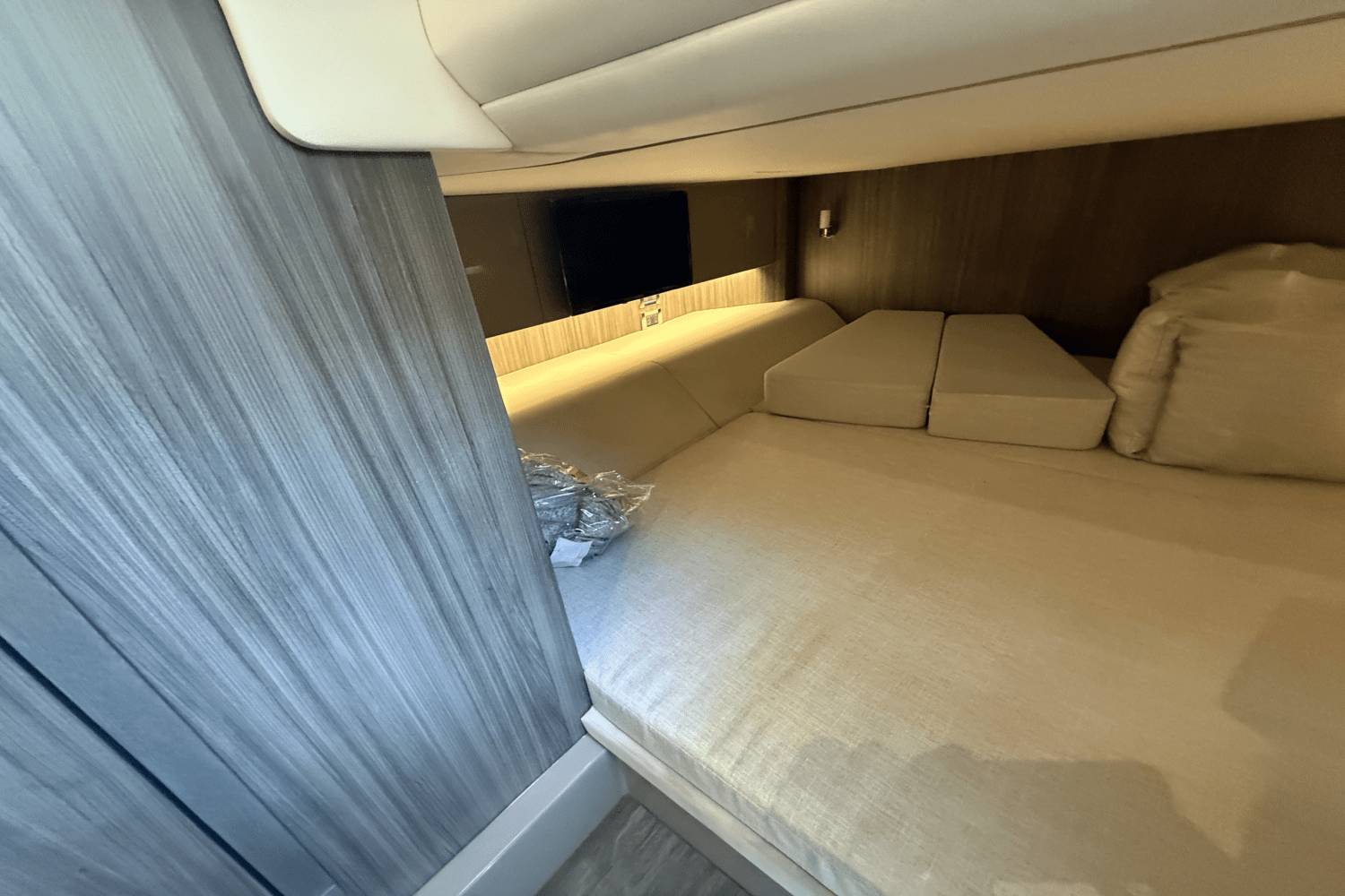 2026 Sea Ray SLX 400 Image Thumbnail #40