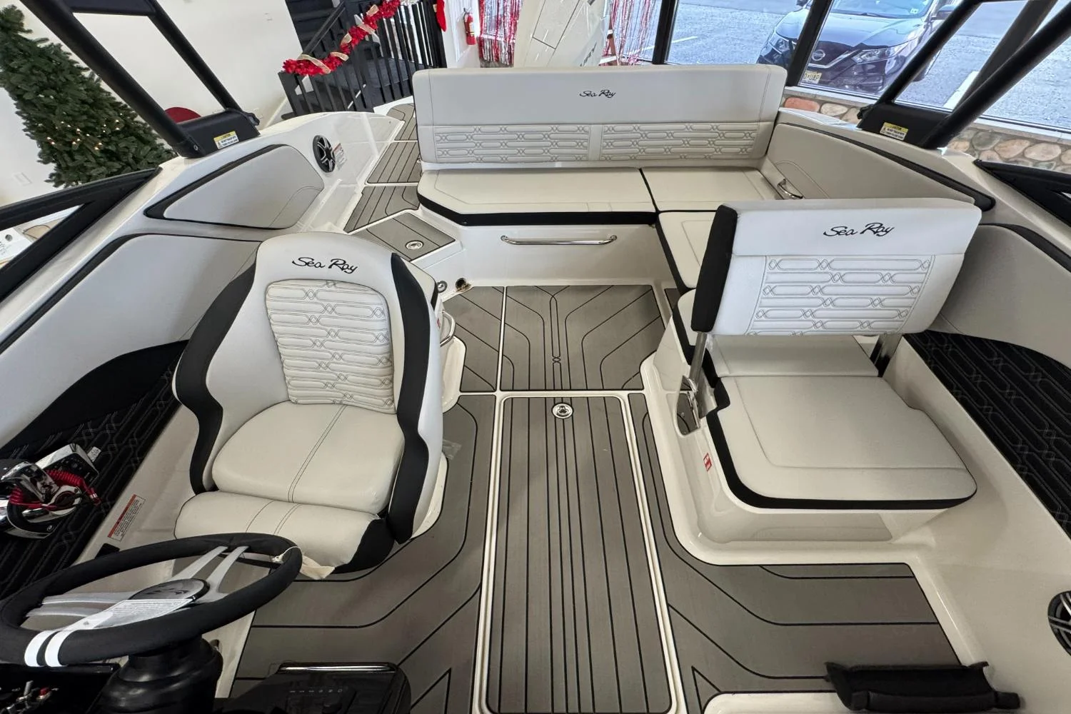 2026 Sea Ray SPX 210 Outboard Image Thumbnail #22