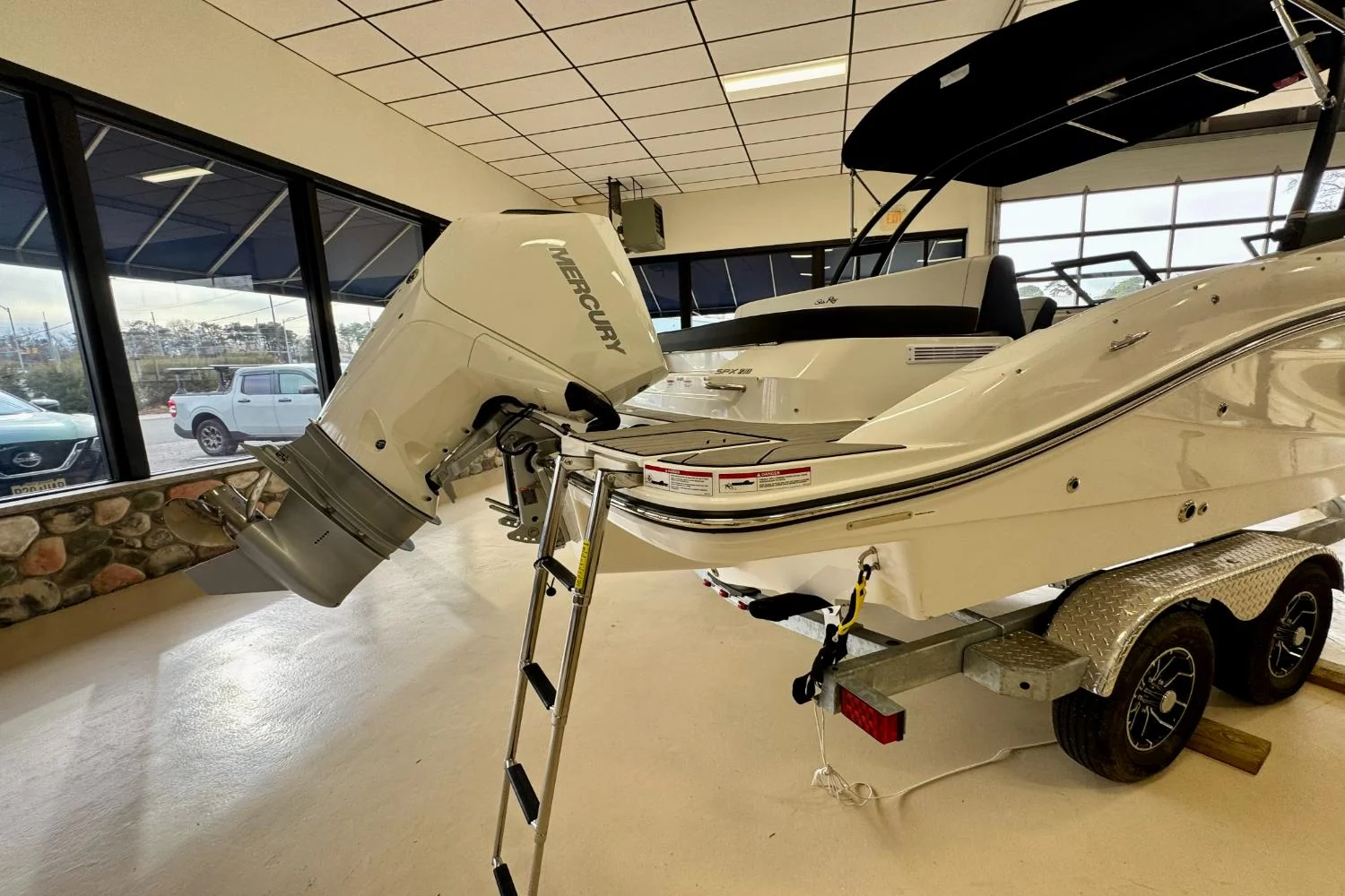 2026 Sea Ray SPX 210 Outboard Image Thumbnail #4