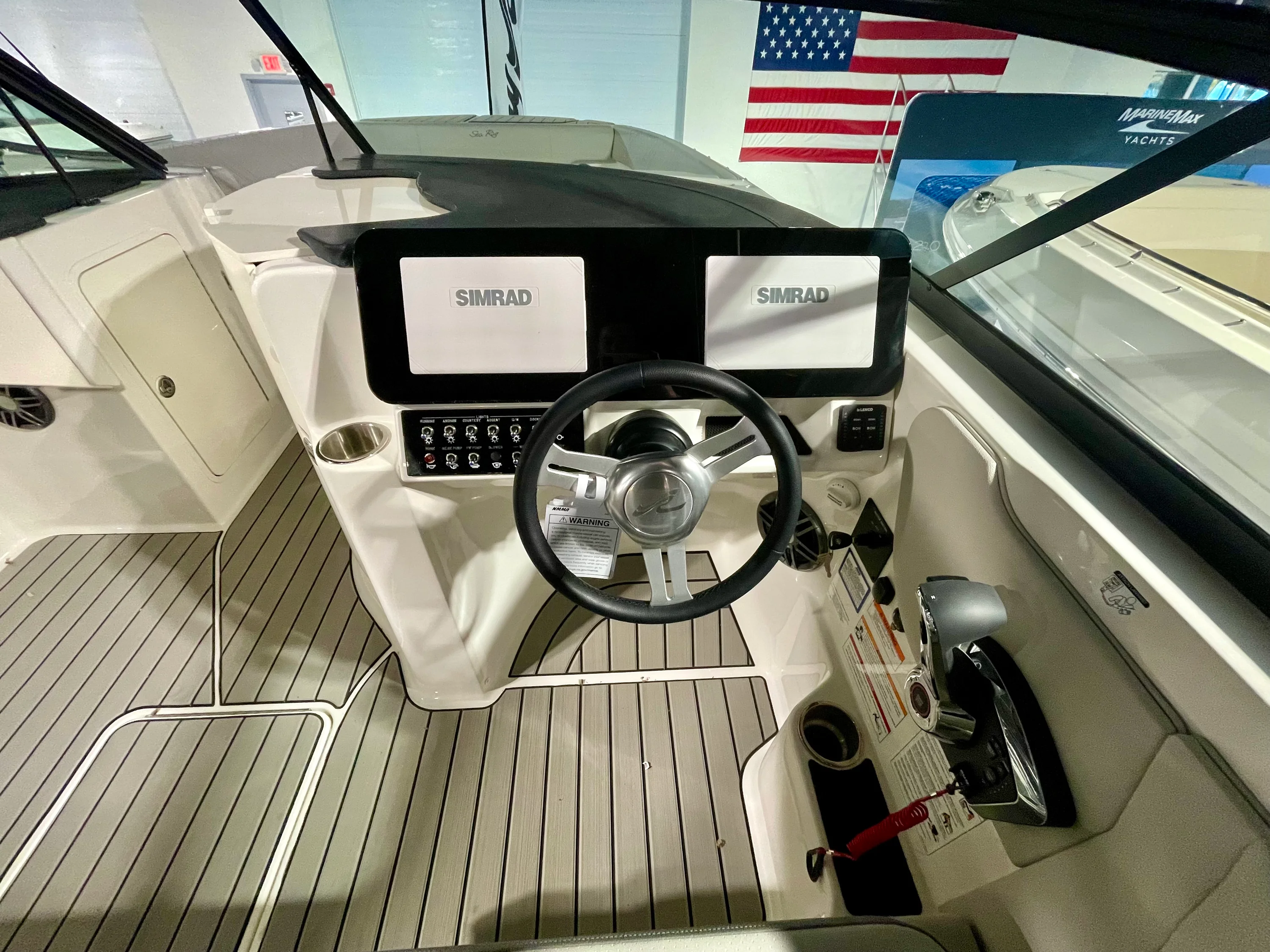 2026 Sea Ray SDX 270 Outboard Image Thumbnail #8