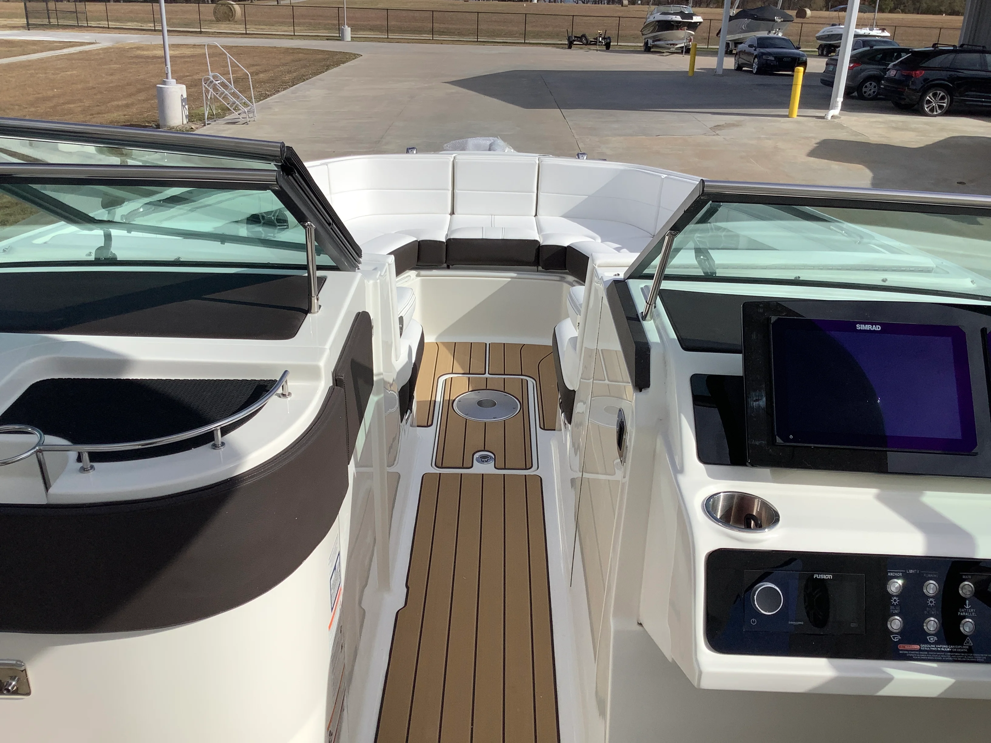 2026 Sea Ray SLX 310 Image Thumbnail #42