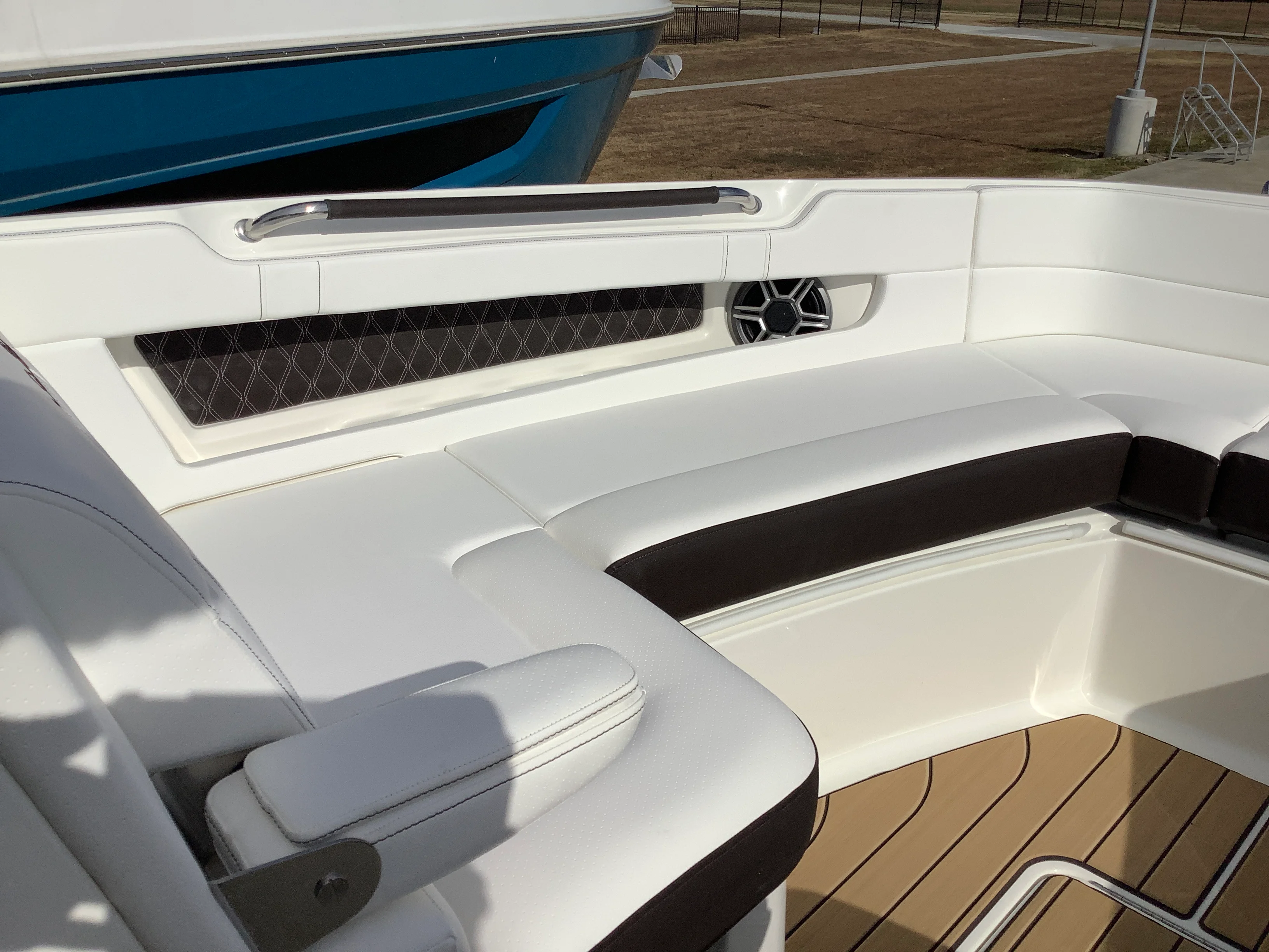 2026 Sea Ray SLX 310 Image Thumbnail #46