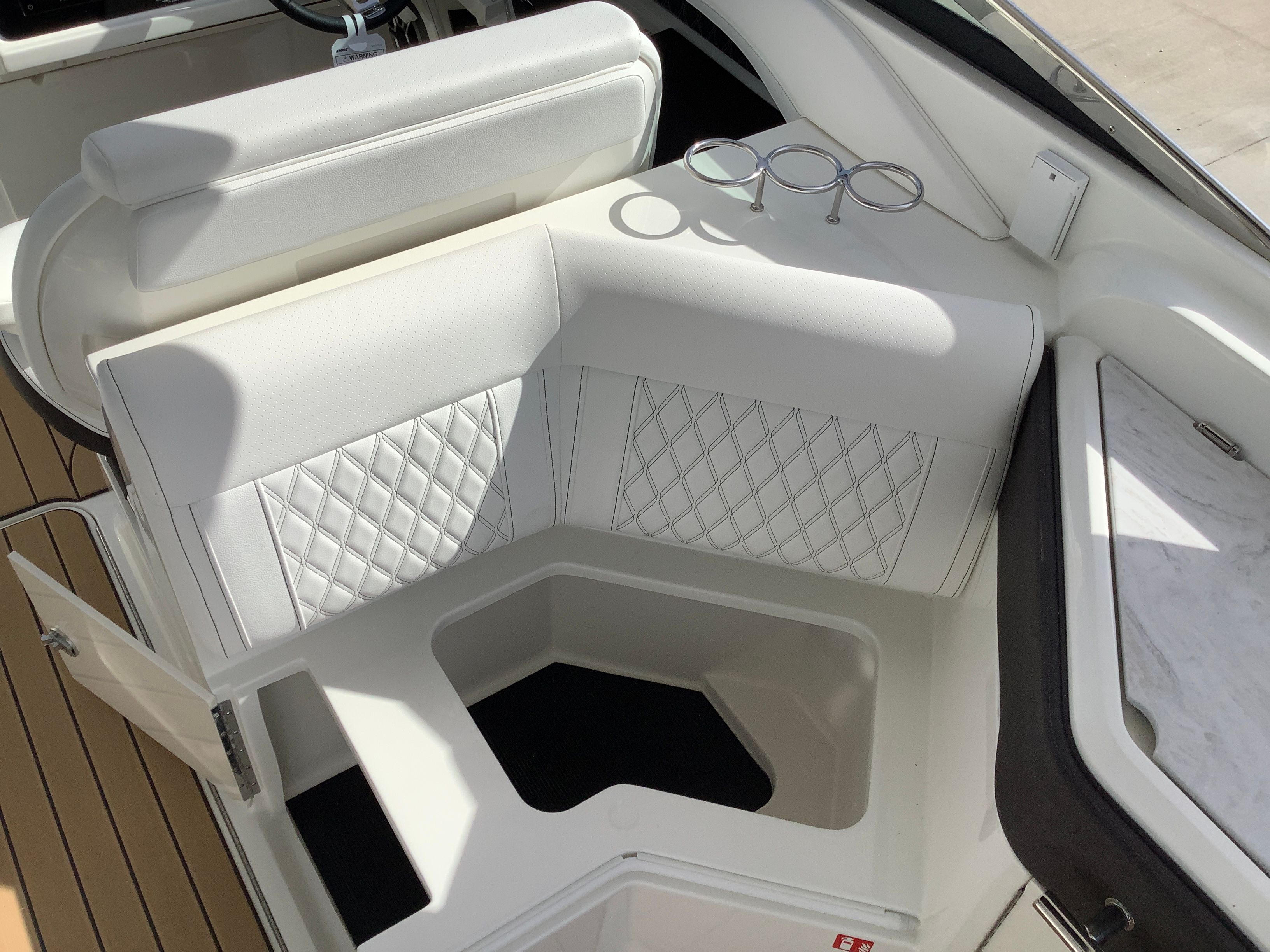 2026 Sea Ray SLX 310 Image Thumbnail #26