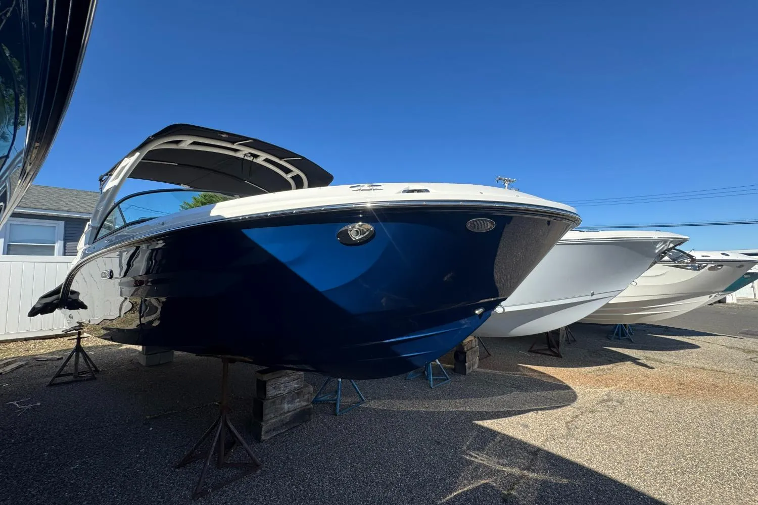 2026 Sea Ray SDX 230 Outboard Image Thumbnail #4