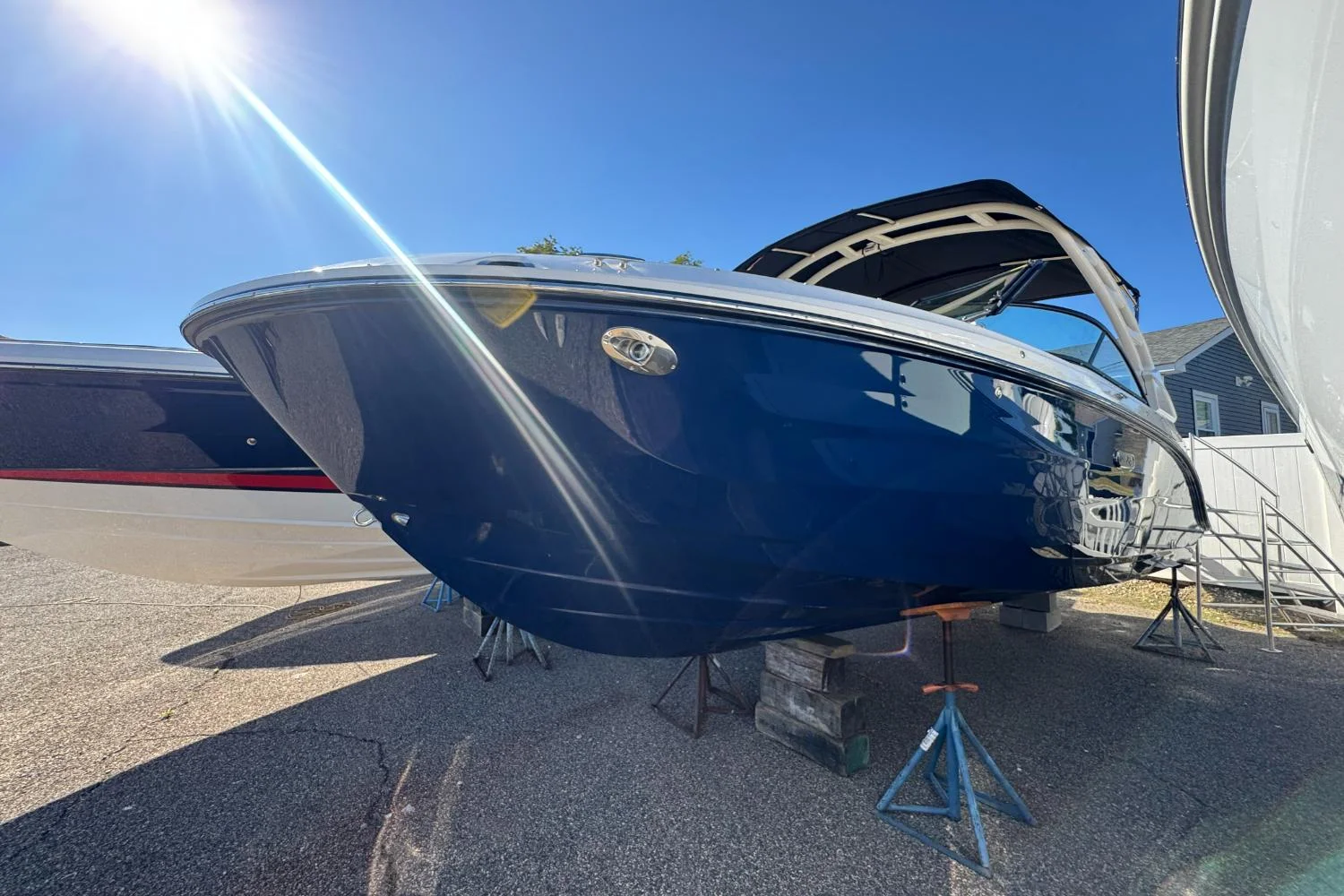 2026 Sea Ray SDX 230 Outboard Image Thumbnail #2