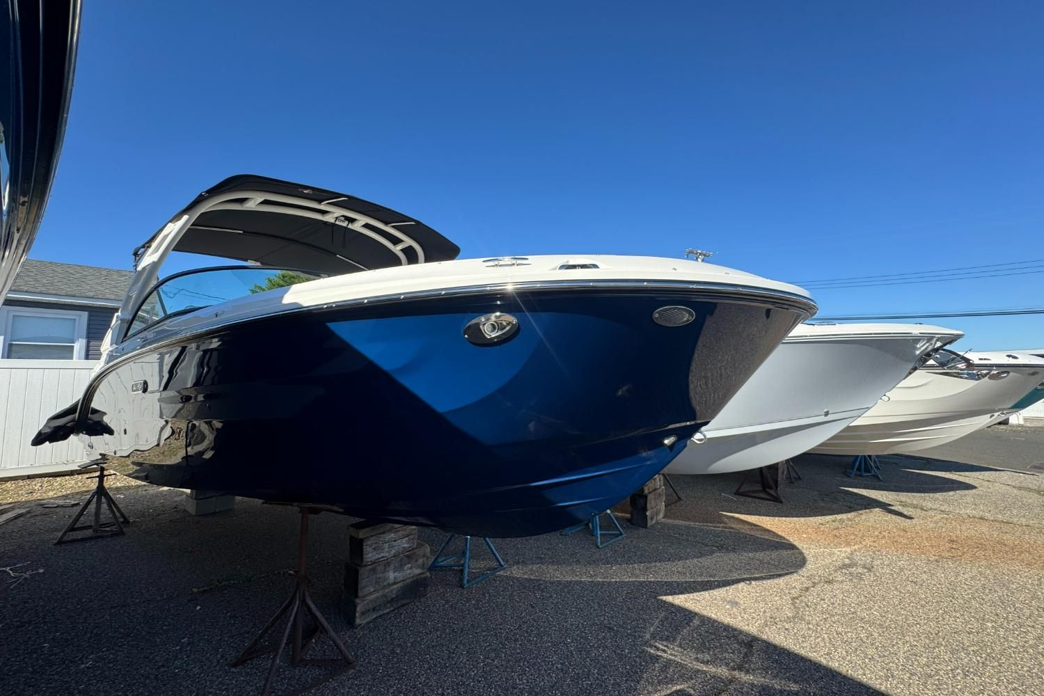 2026 Sea Ray SDX 230 Outboard Image Thumbnail #4