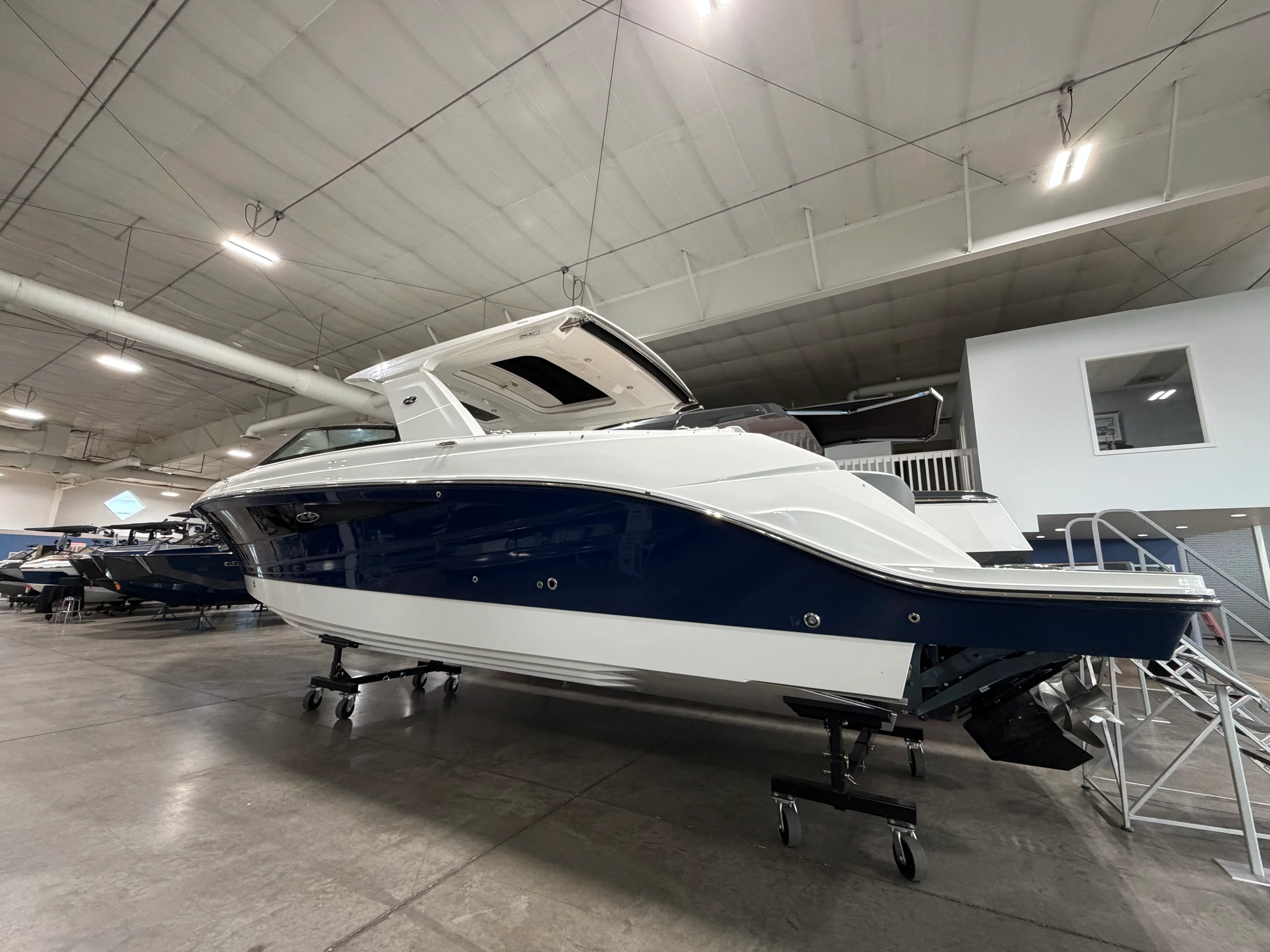 2026 Sea Ray SLX 400 Image Thumbnail #5