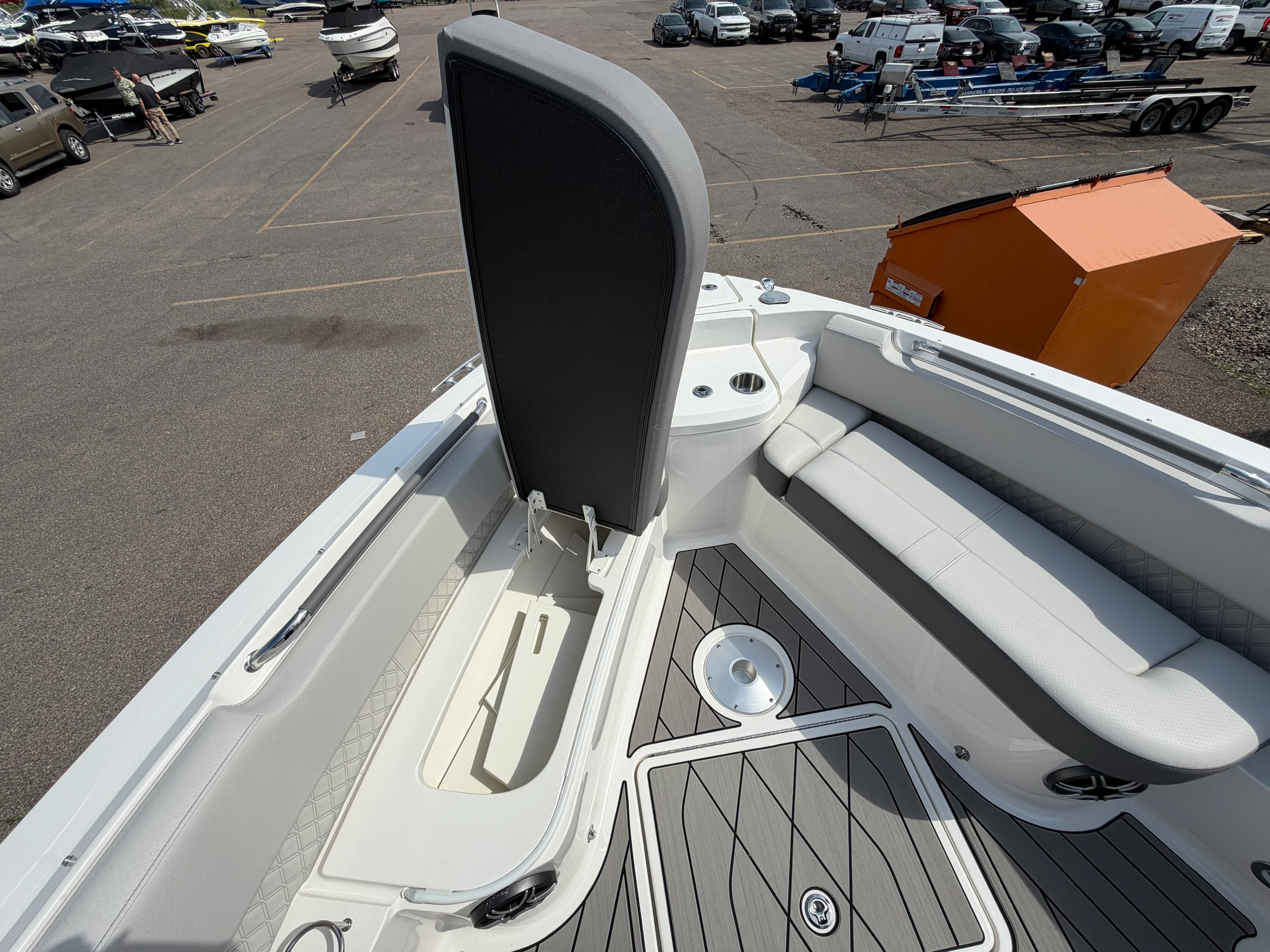 2026 Sea Ray SLX 400 Image Thumbnail #42