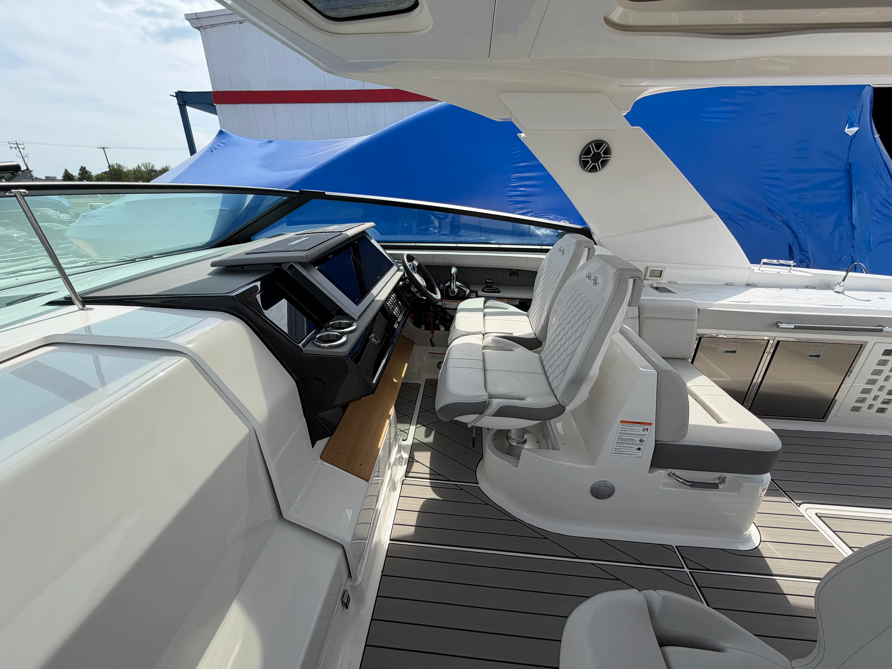 2026 Sea Ray SLX 400 Image Thumbnail #26