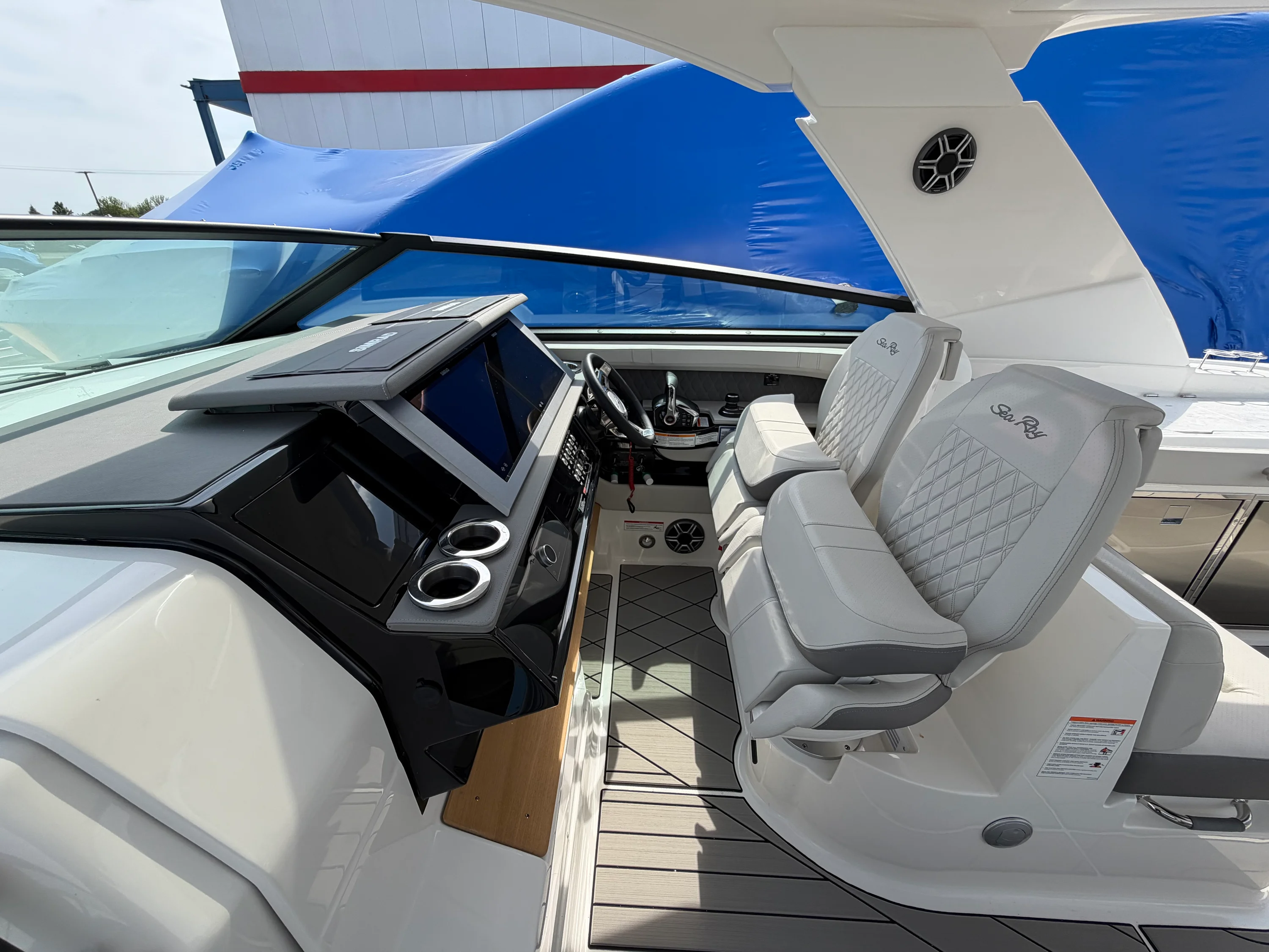 2026 Sea Ray SLX 400 Image Thumbnail #27