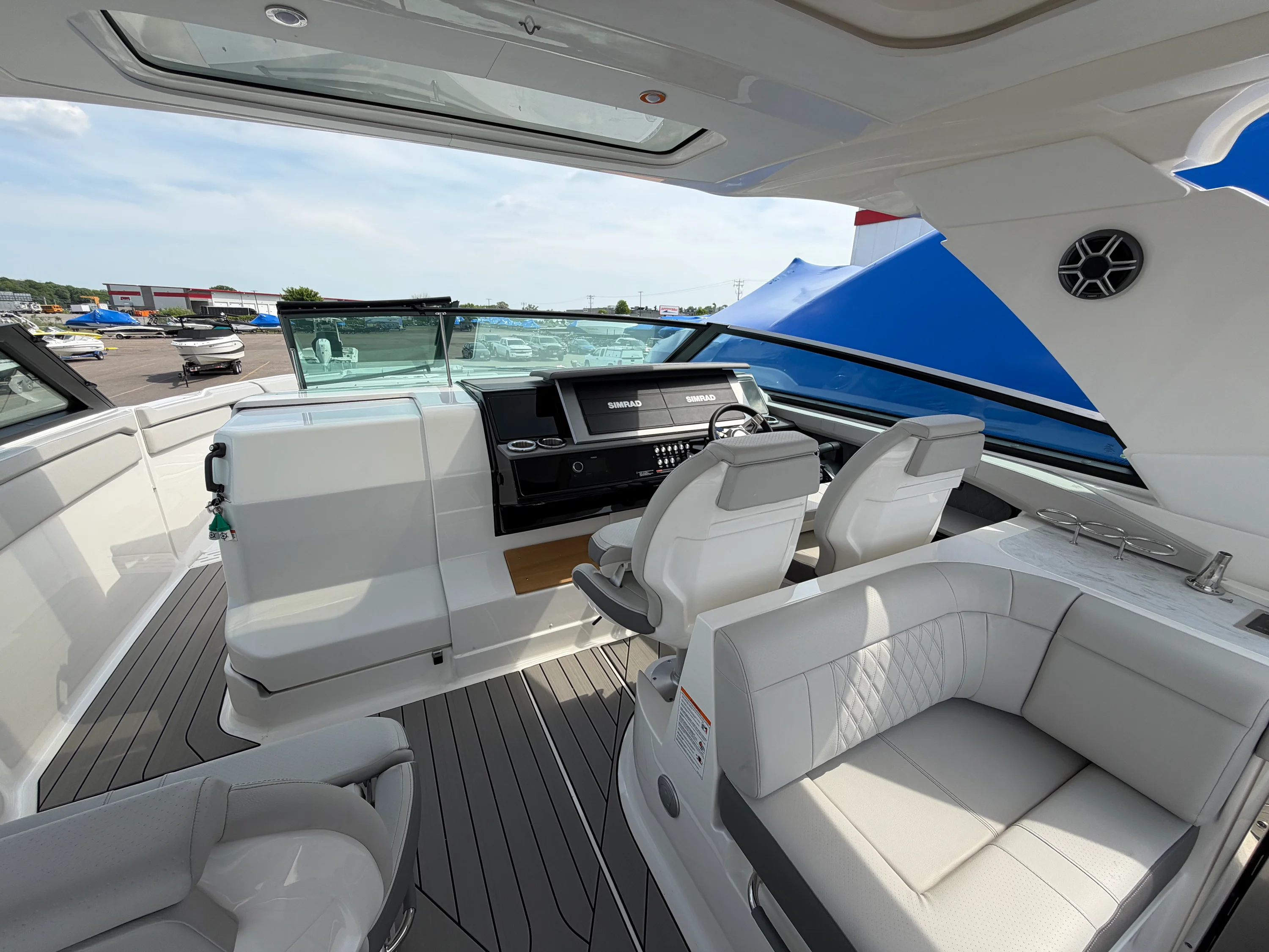 2026 Sea Ray SLX 400 Image Thumbnail #23