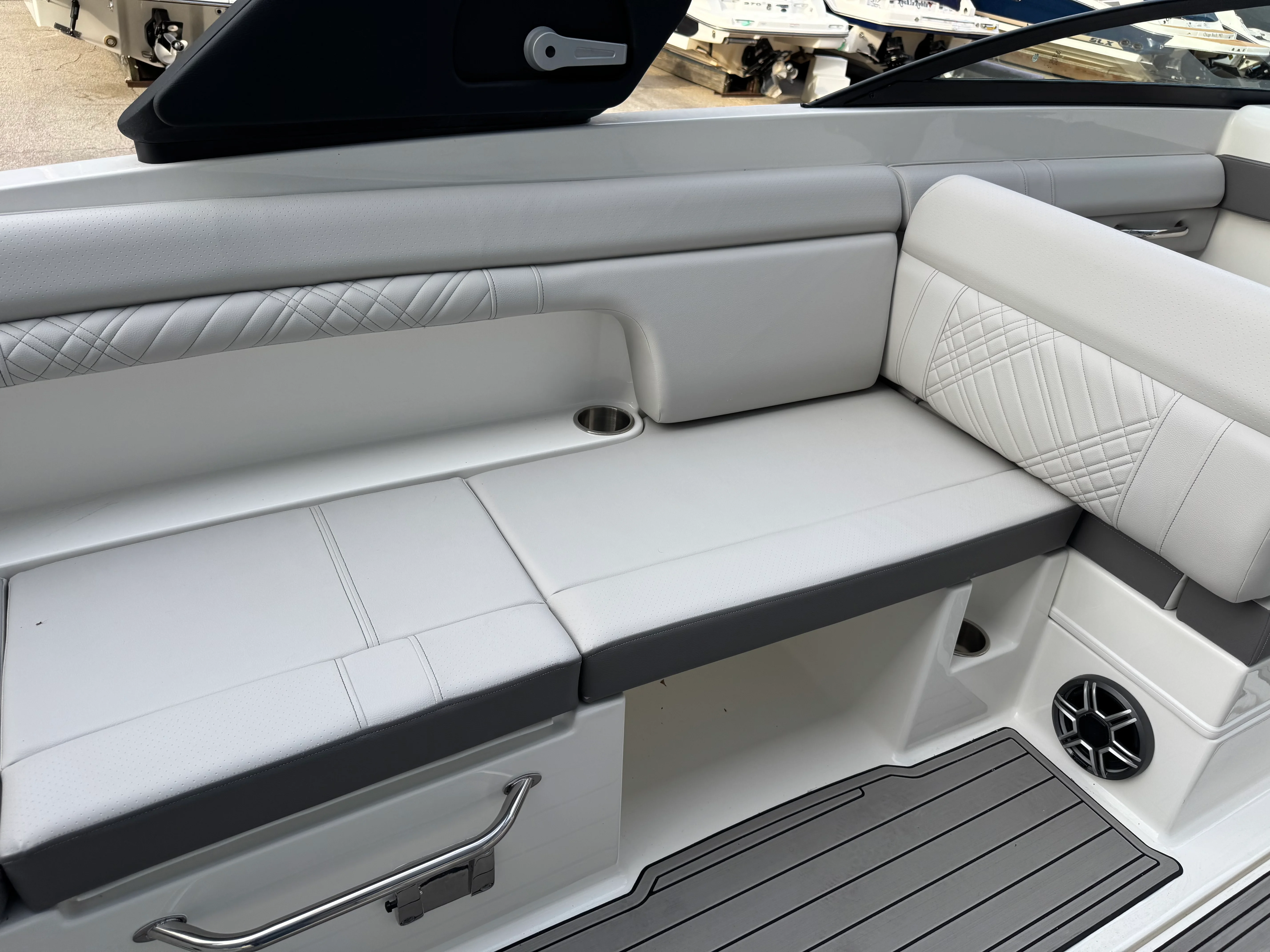 2026 Sea Ray SDX 290 Image Thumbnail #37