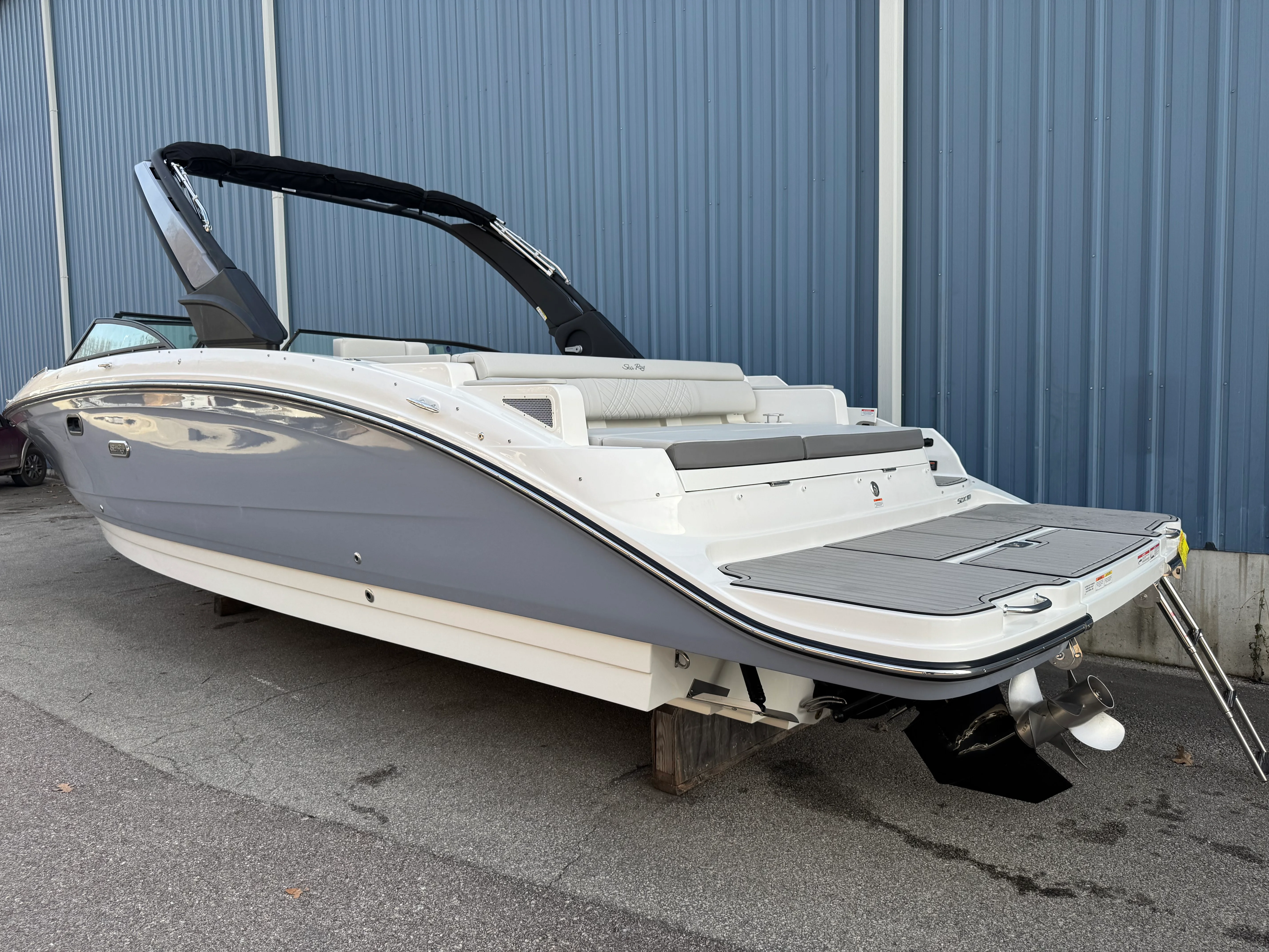 2026 Sea Ray SDX 290 Image Thumbnail #2