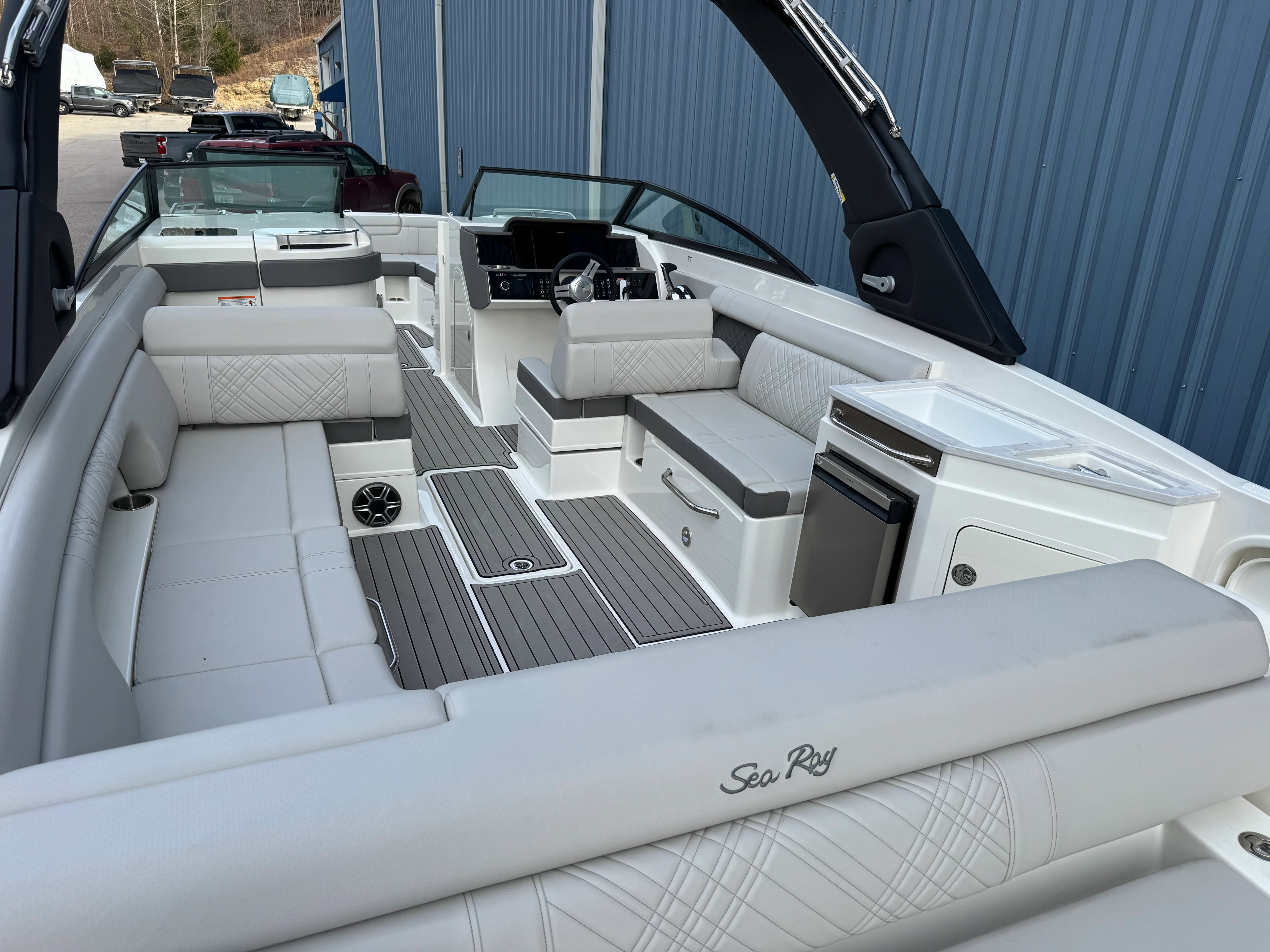 2026 Sea Ray SDX 290 Image Thumbnail #29