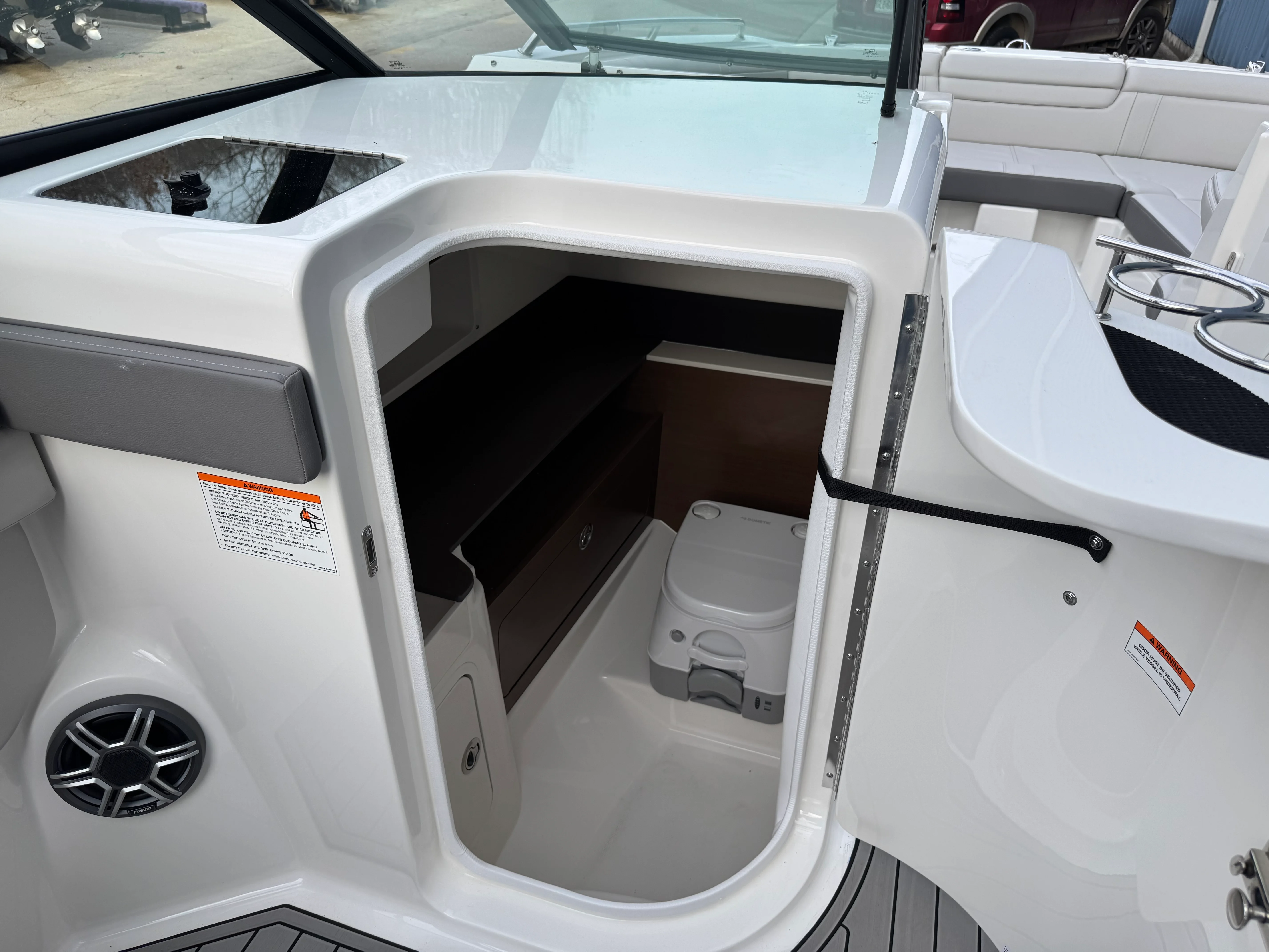 2026 Sea Ray SDX 290 Image Thumbnail #43