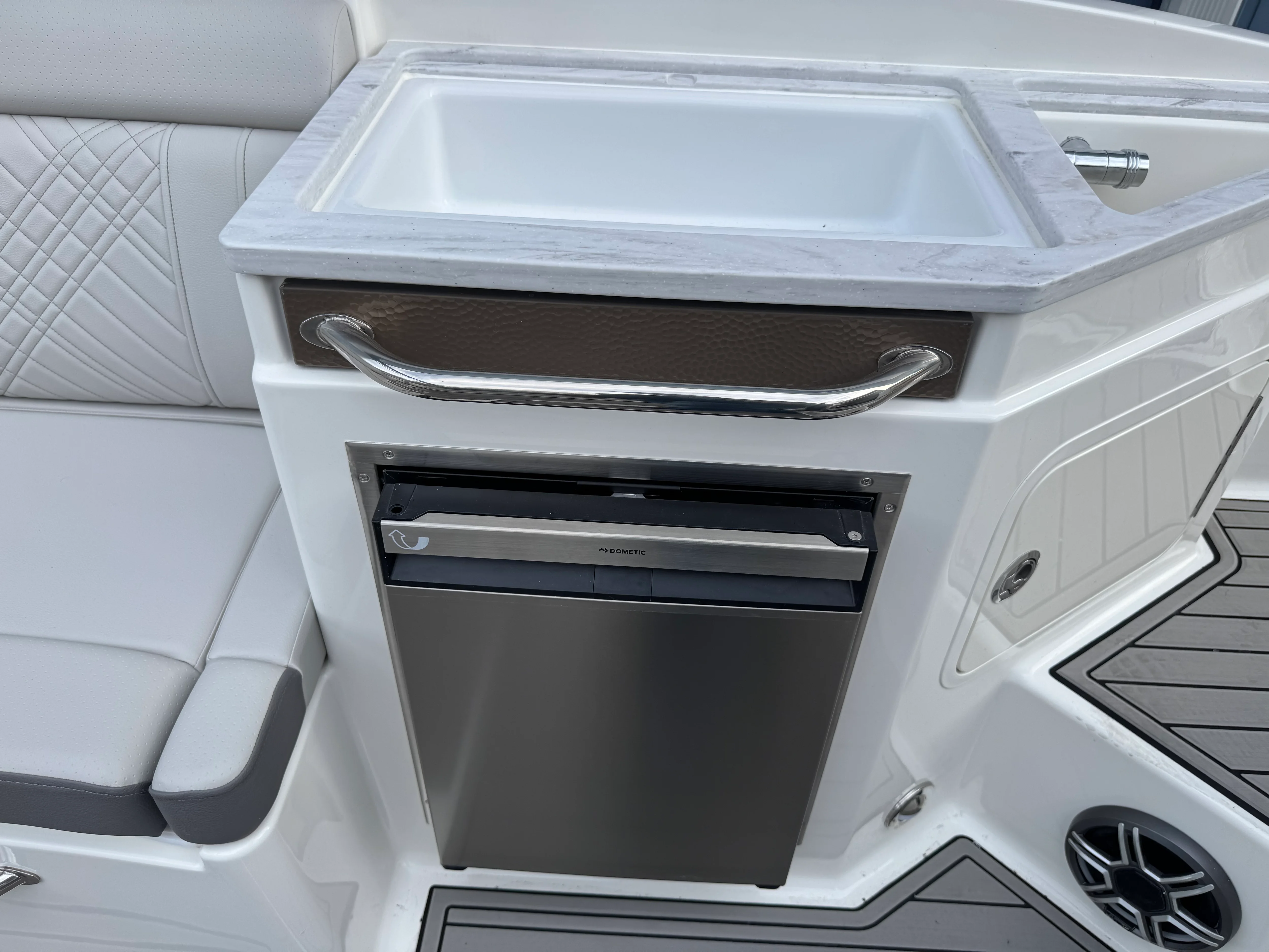 2026 Sea Ray SDX 290 Image Thumbnail #39