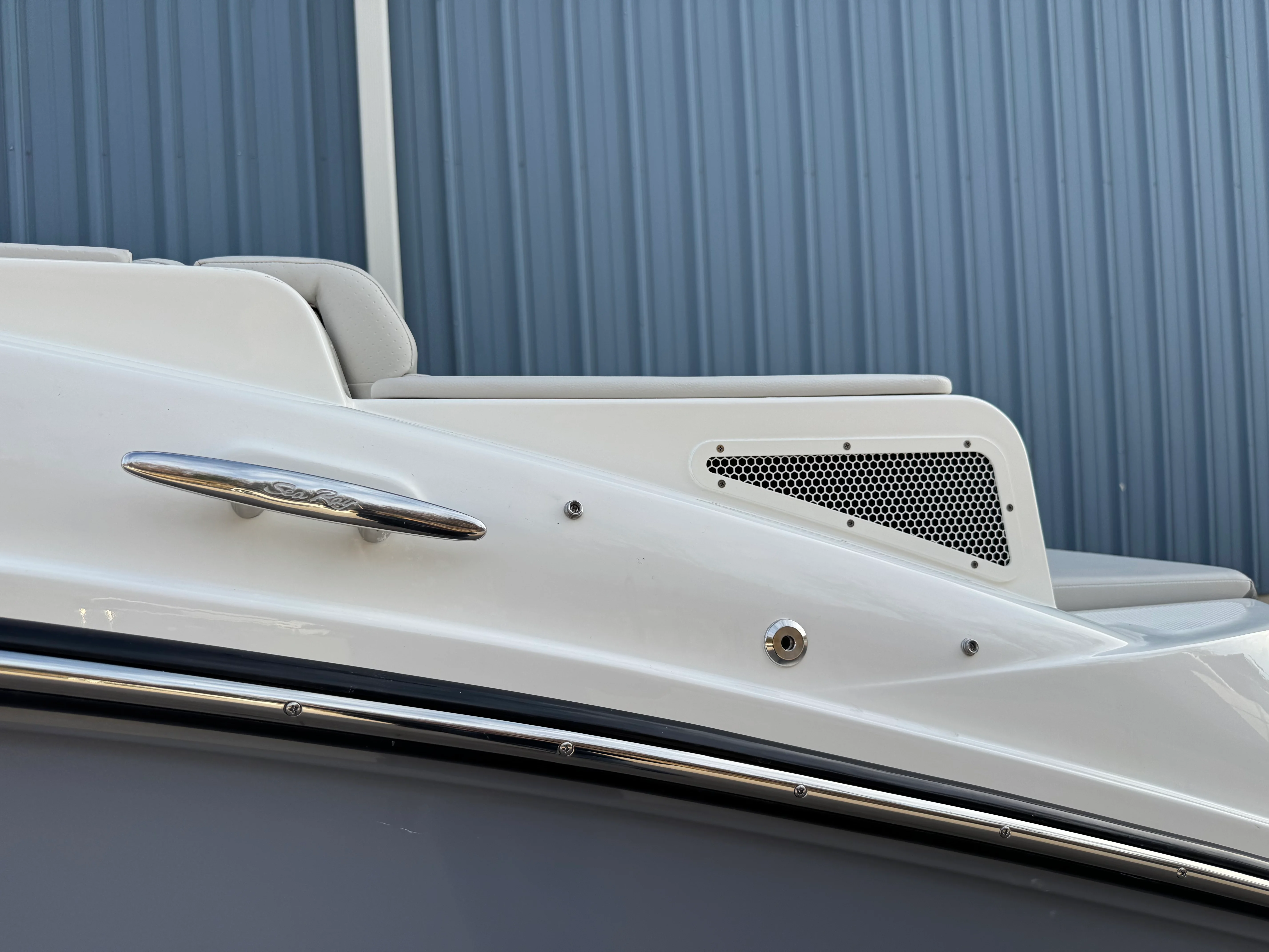 2026 Sea Ray SDX 290 Image Thumbnail #4