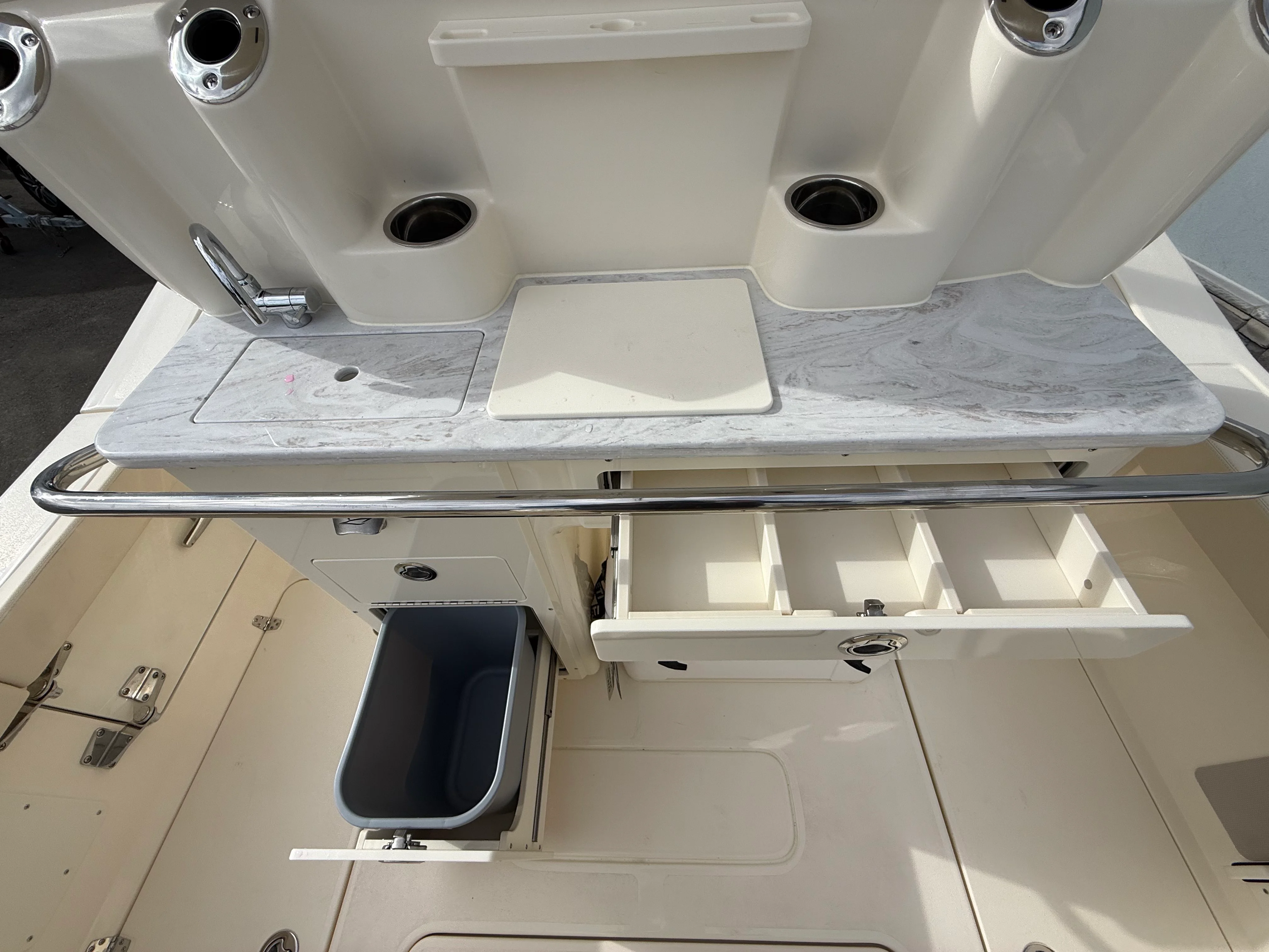 2026 Scout 260 LXF Image Thumbnail #15